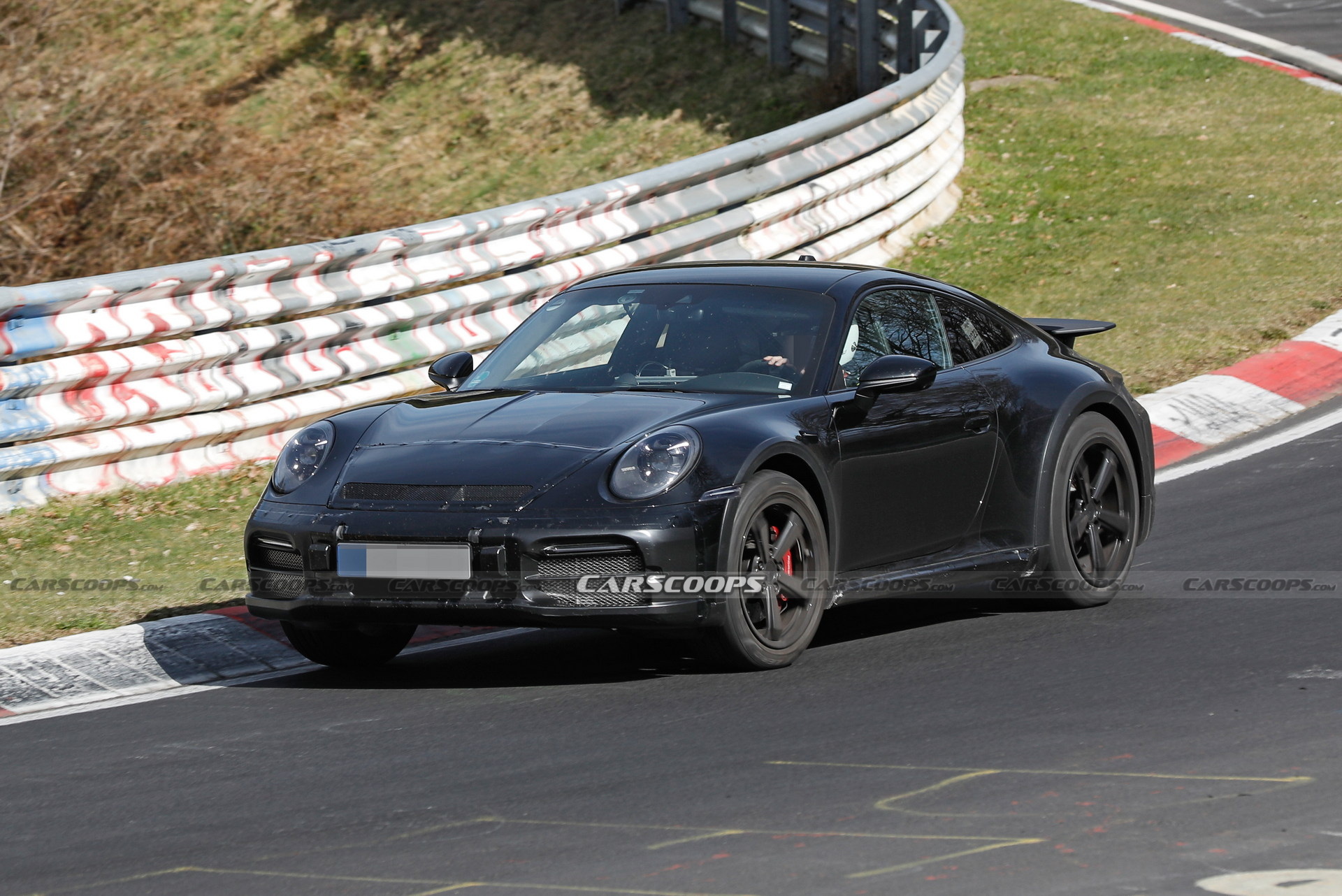 Porsche 911 Dakar Prototype Goes For A Safari In The Ring With Fuchs-Style Wheels