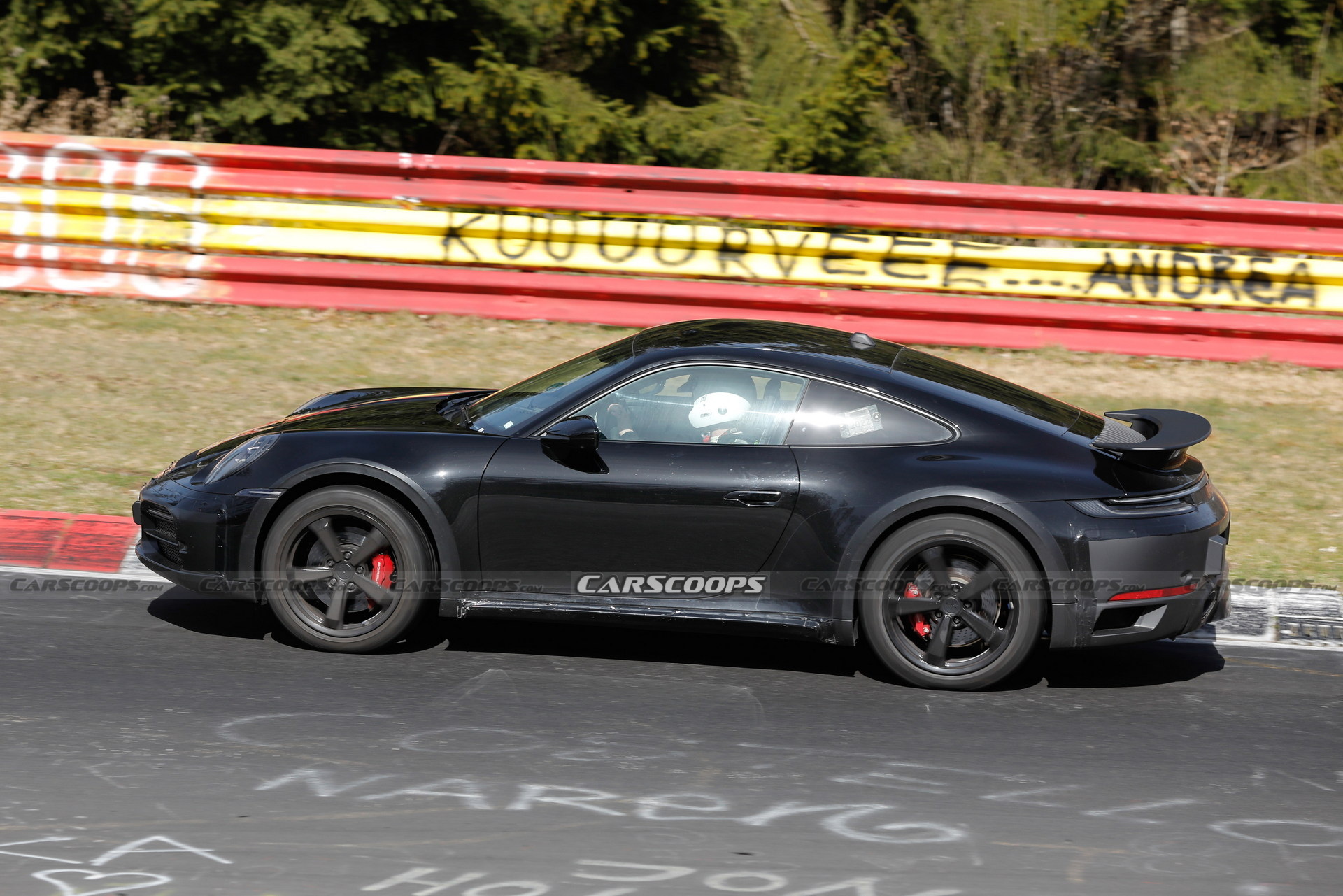 Porsche 911 Dakar Prototype Goes For A Safari In The Ring With Fuchs-Style Wheels