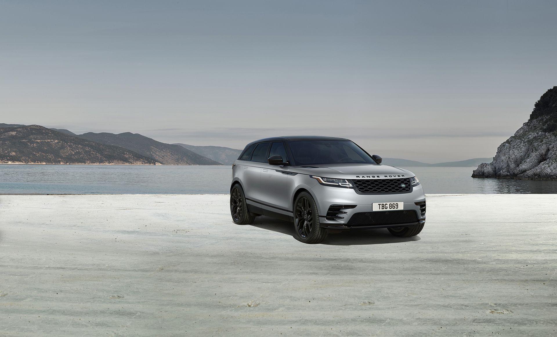 2023 Range Rover Velar Gains Performance HST Edition With 395 HP Straight-Six