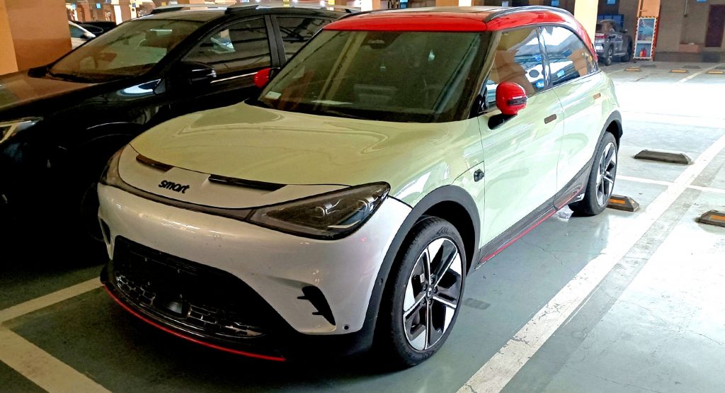  Undisguised Smart #1 Spied With Sports Kit Could Be A 400 HP Performance Variant