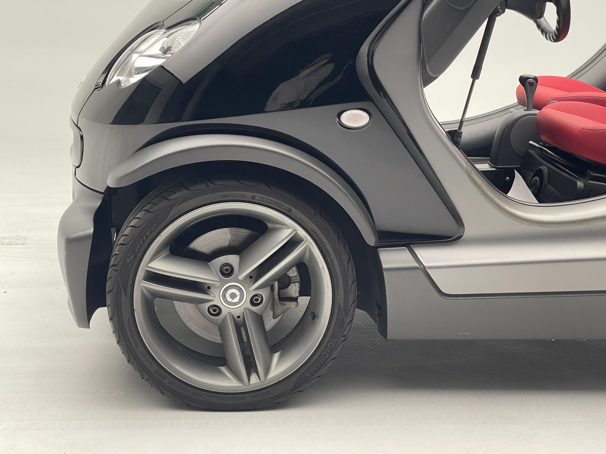 Here’s Your Chance To Own A Super-Quirky Museum-Quality Smart Crossblade