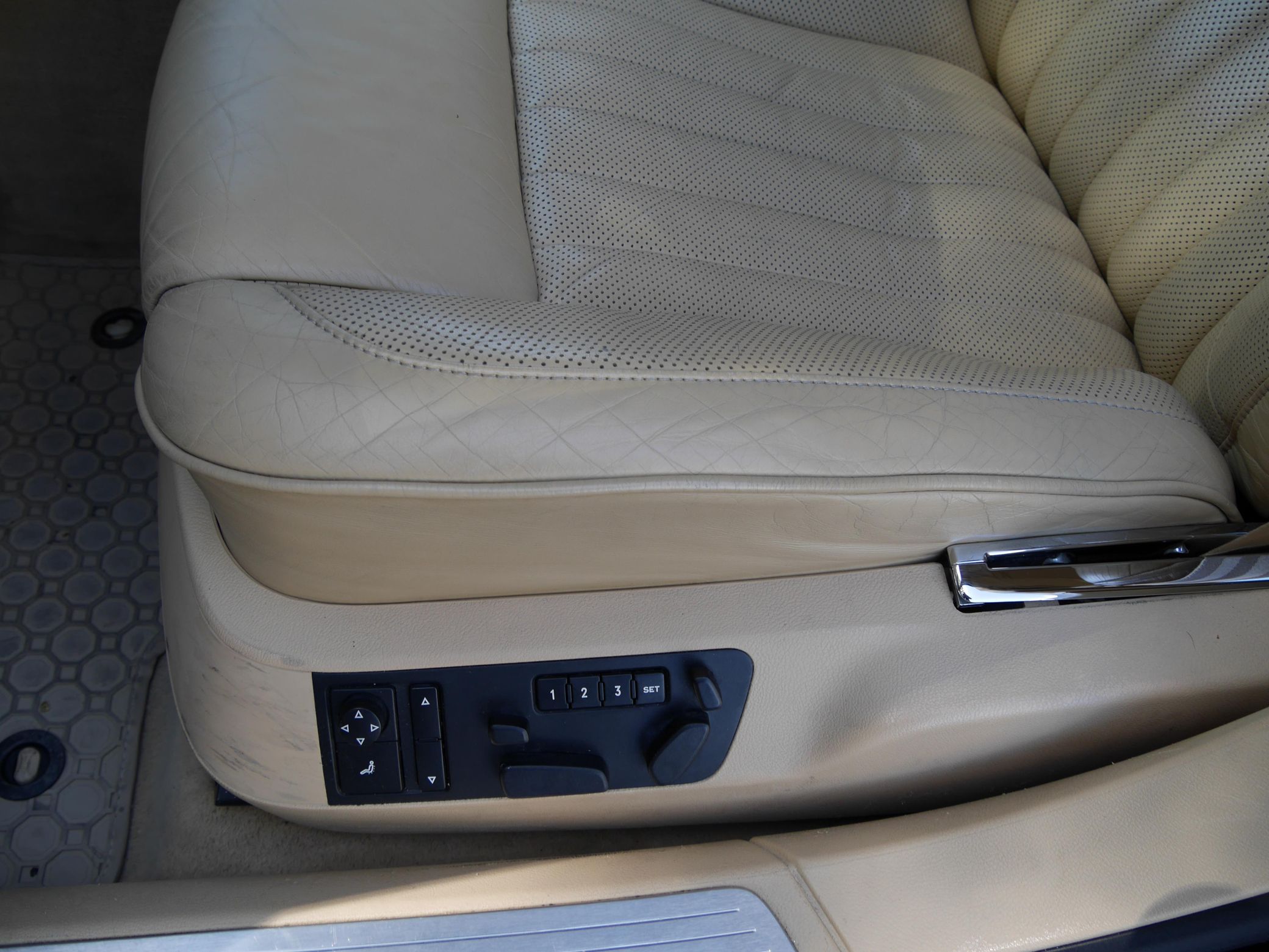 Less Than 500 VW Phaetons In The U.S. Have A W12 Like This One