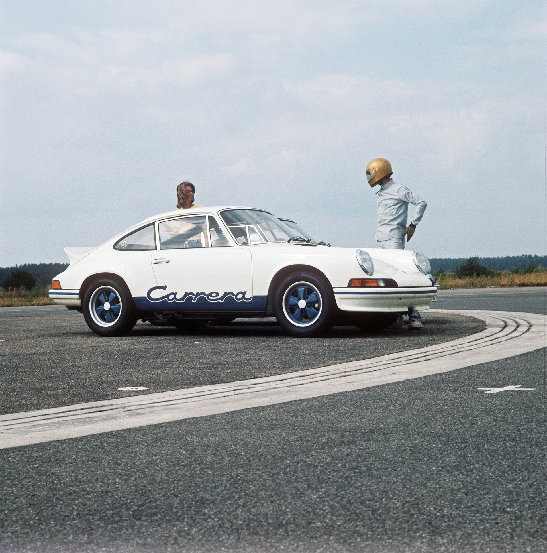 Porsche Celebrates 50th Birthday Of The 911 Carrera RS 2.7