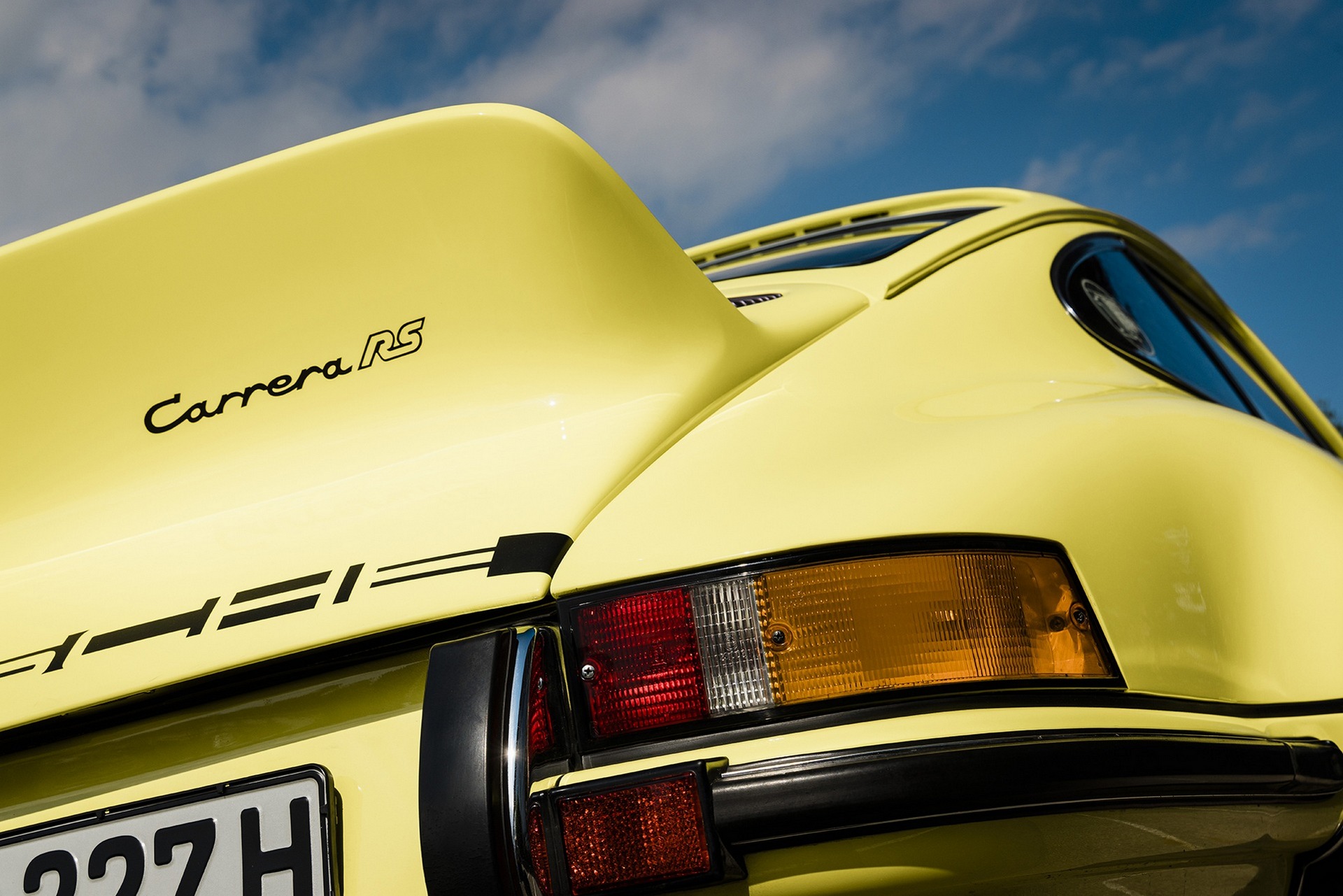 Porsche Celebrates 50th Birthday Of The 911 Carrera RS 2.7
