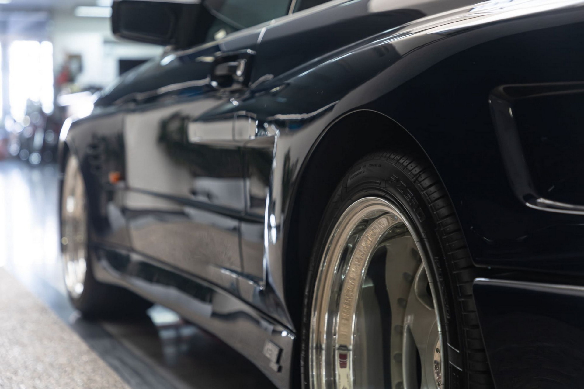 1-Of-100 Mercedes 560 SEC Koenig Looks Like The Wild Child Of An S-Class And A Testarossa