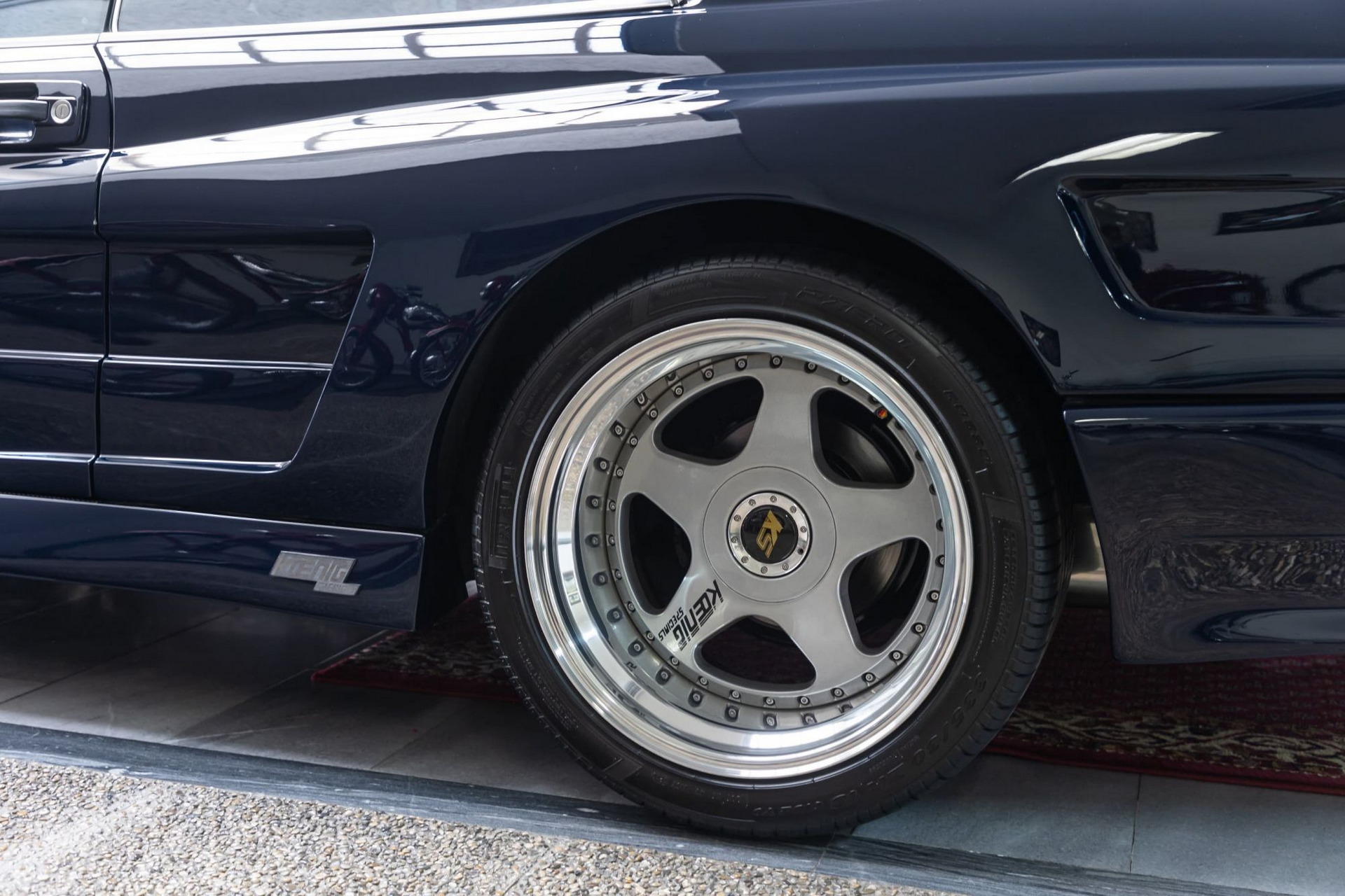 1-Of-100 Mercedes 560 SEC Koenig Looks Like The Wild Child Of An S-Class And A Testarossa