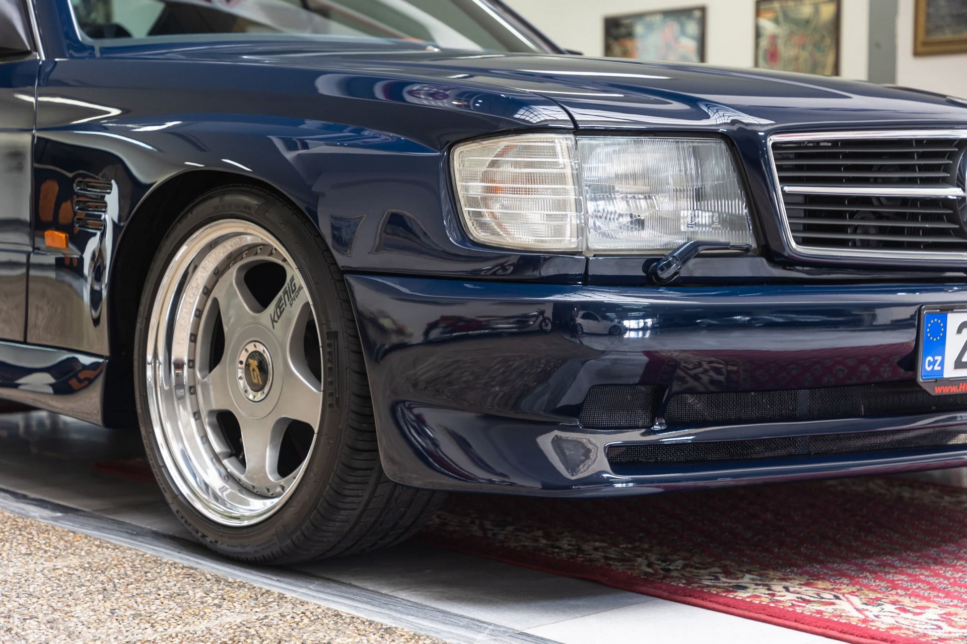 1-Of-100 Mercedes 560 SEC Koenig Looks Like The Wild Child Of An S-Class And A Testarossa