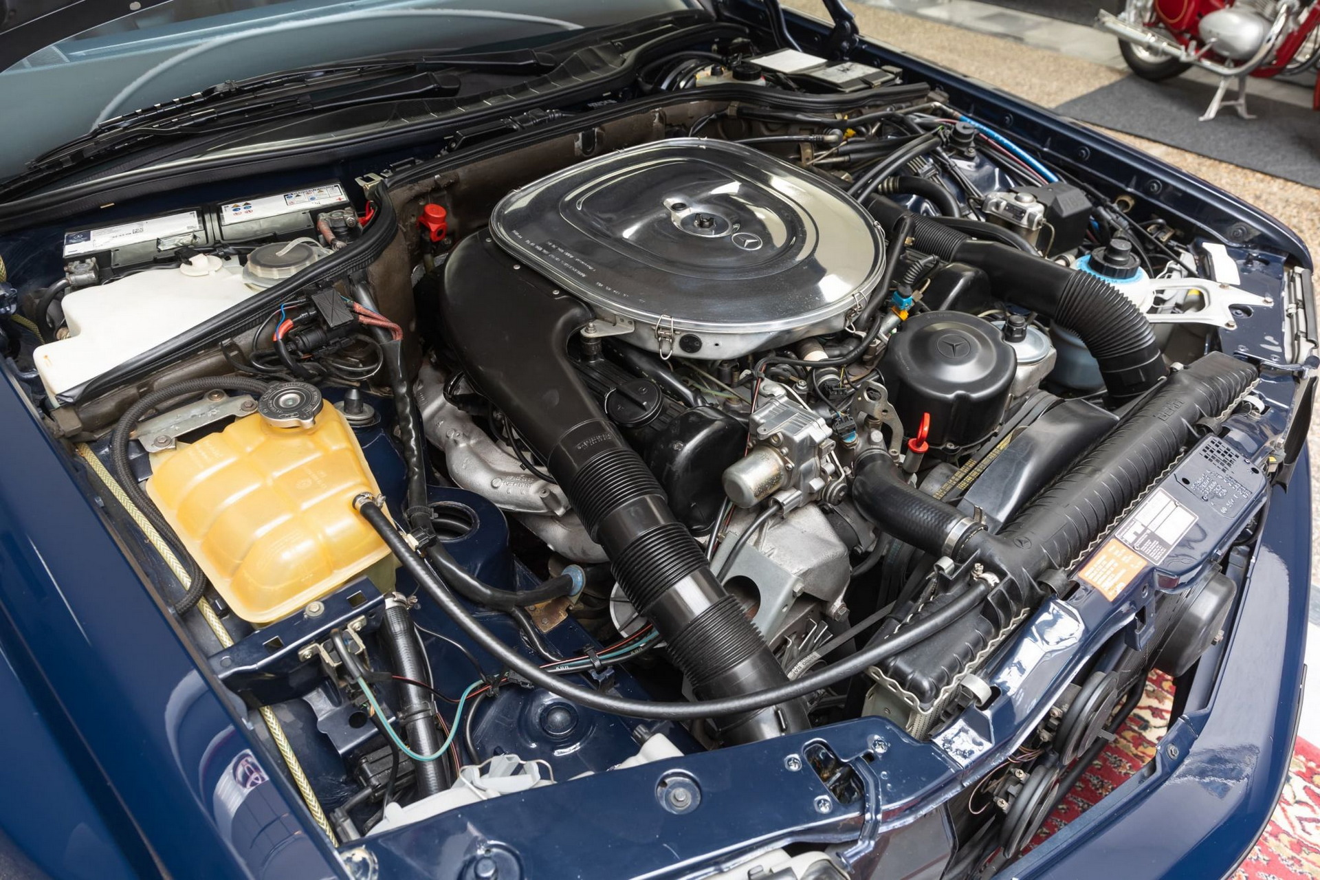 1-Of-100 Mercedes 560 SEC Koenig Looks Like The Wild Child Of An S-Class And A Testarossa