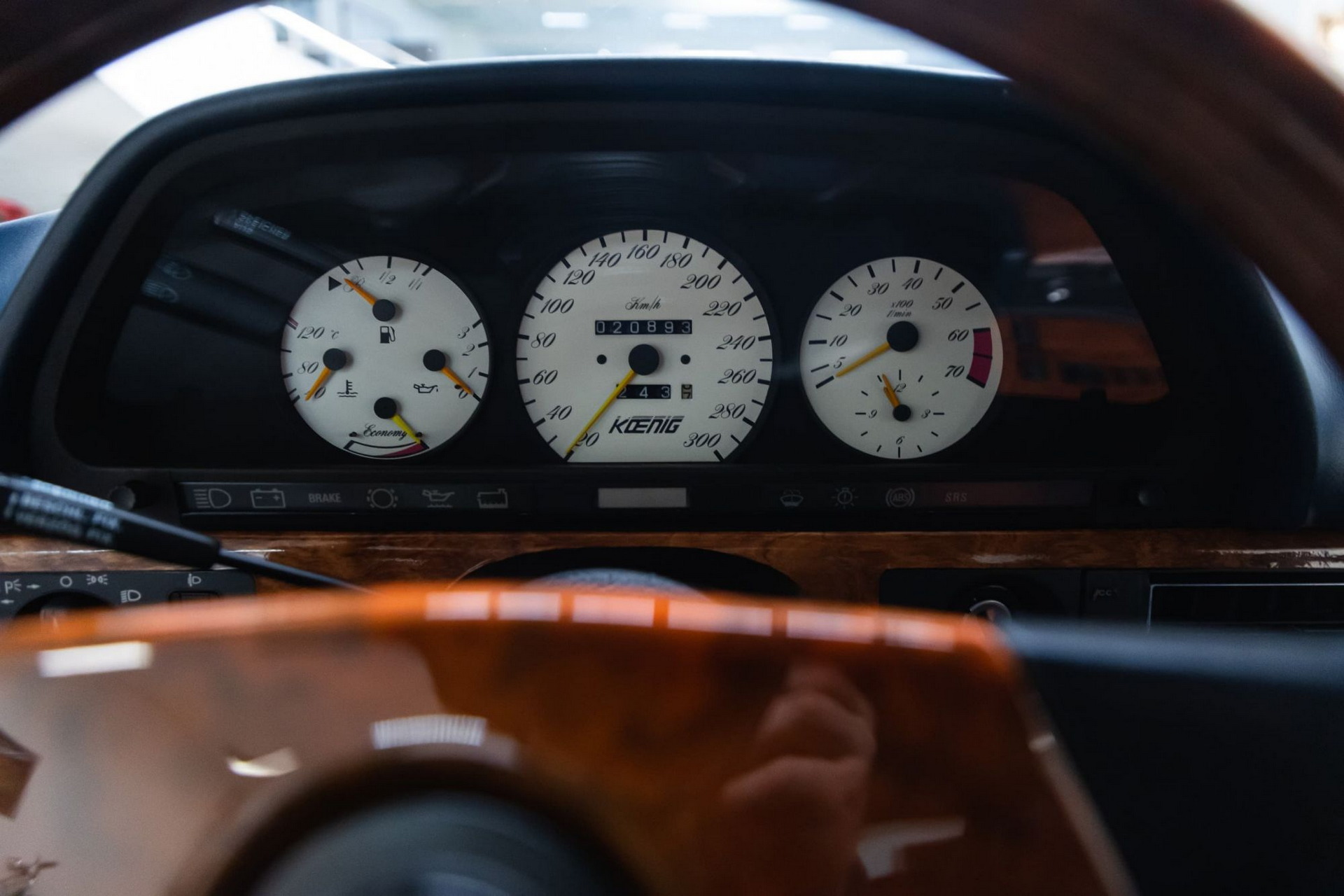 1-Of-100 Mercedes 560 SEC Koenig Looks Like The Wild Child Of An S-Class And A Testarossa