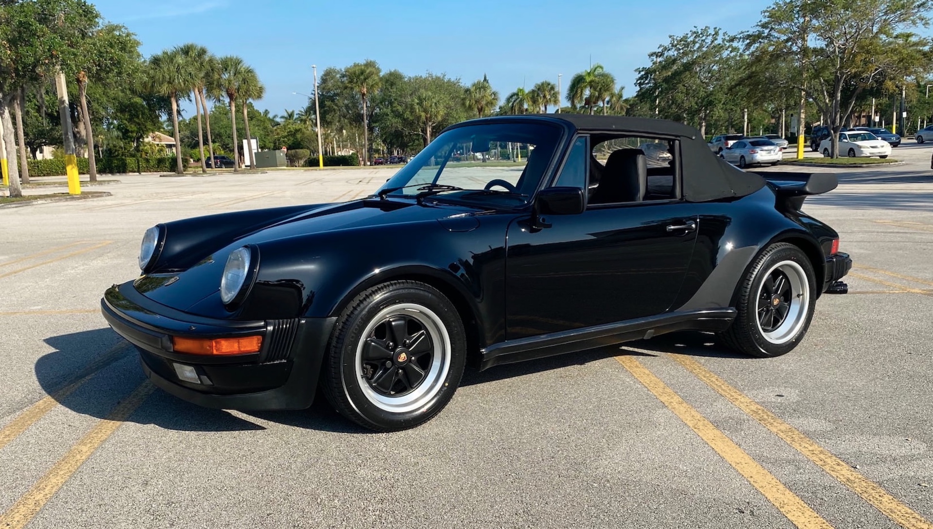 Terrible Auction Listing For Rare Final-Year 1989 Porsche 911 Turbo Cabrio Is The Definition of ‘Phoned It In’