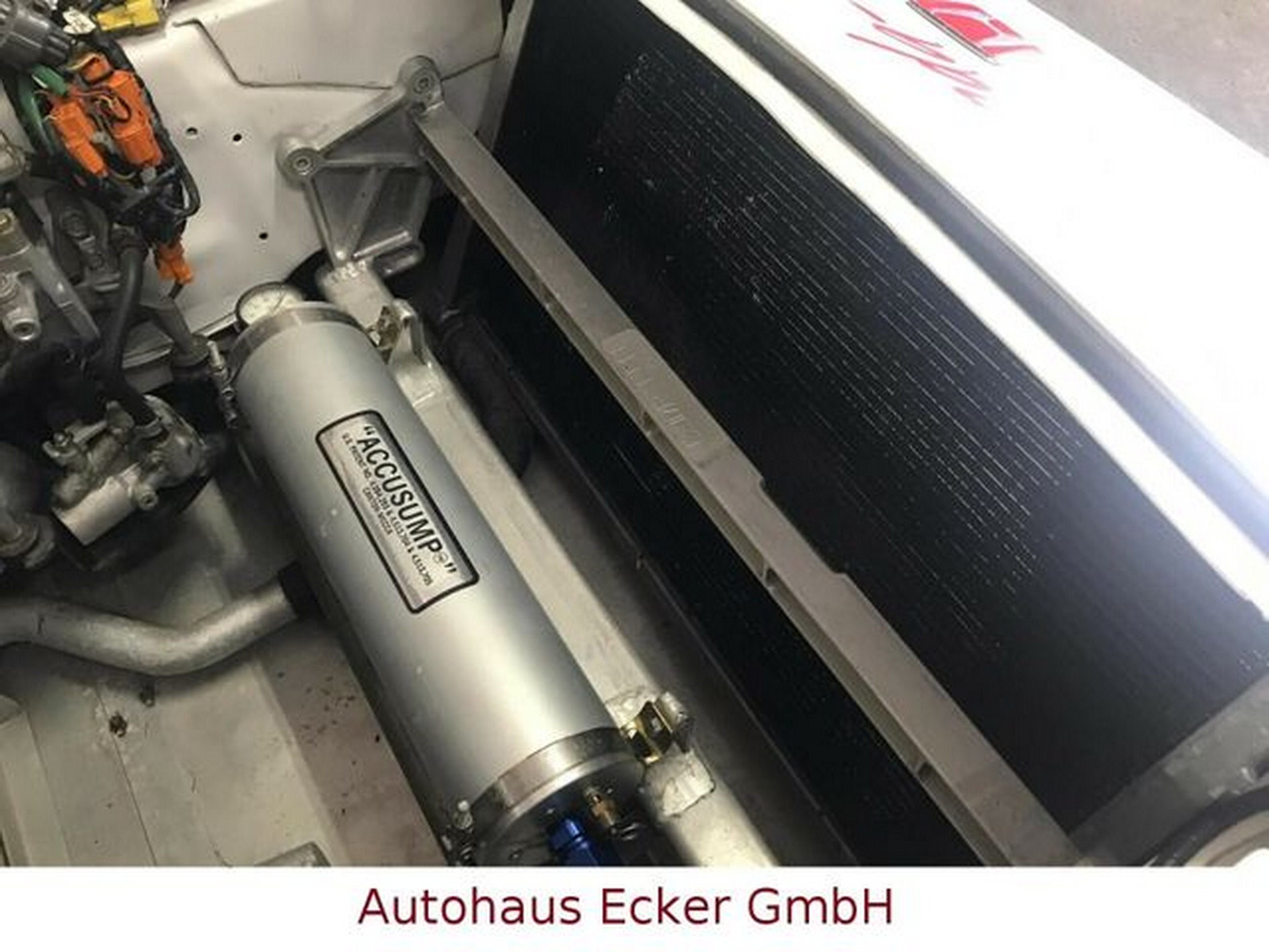 Track-Prepped Honda NSX Is The Retro Racer Of Our Dreams