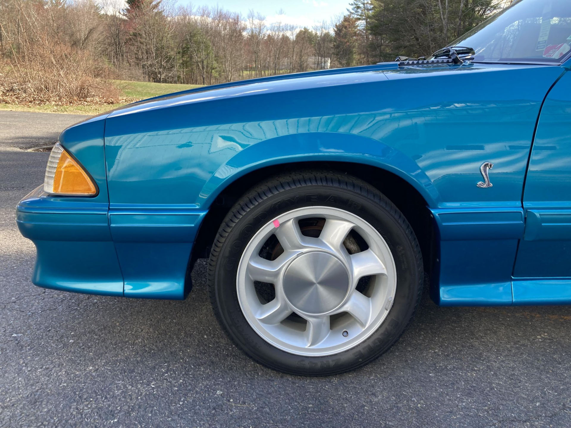 “New” 35-Mile 1993 Ford Mustang SVT Cobra Is One Foxy Lady That’s Still In Wraps