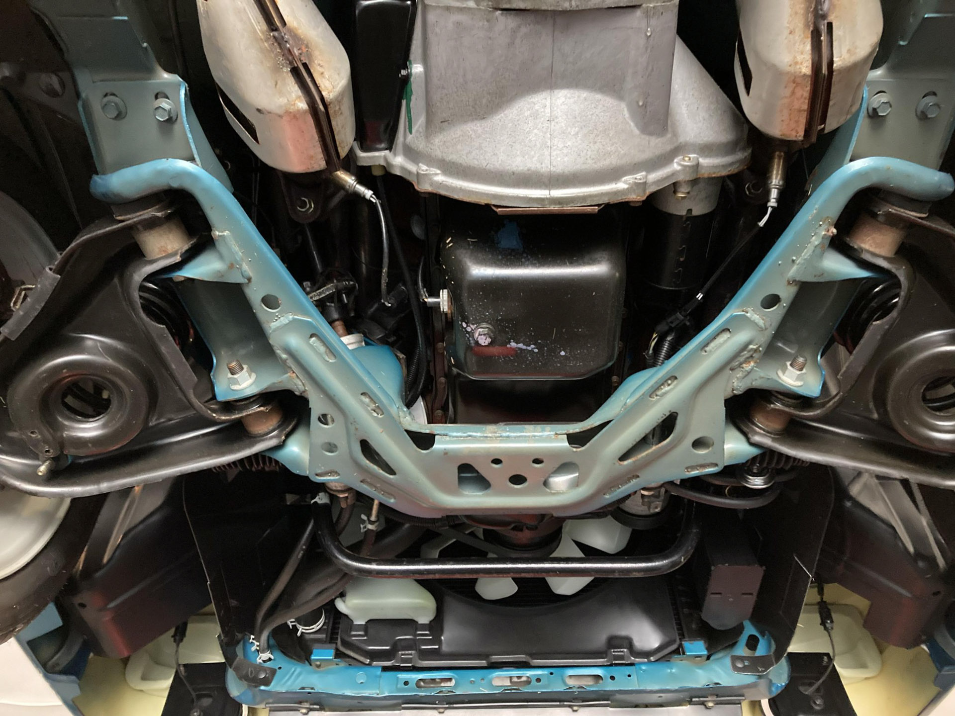 “New” 35-Mile 1993 Ford Mustang SVT Cobra Is One Foxy Lady That’s Still In Wraps