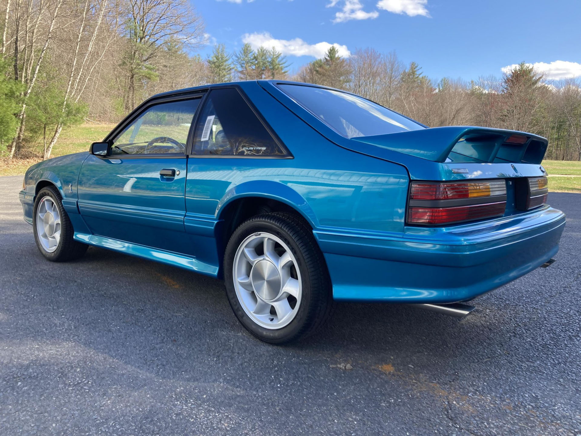 “New” 35-Mile 1993 Ford Mustang SVT Cobra Is One Foxy Lady That’s Still In Wraps