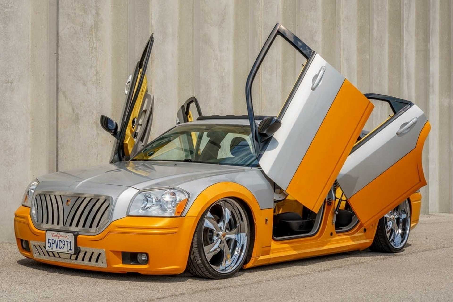 George Barris-Designed Dodge Magnum Custom Build Is Really Something