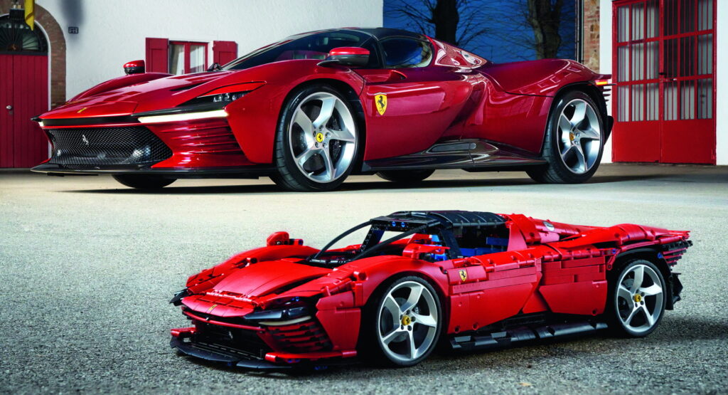 1:8 Scale Ferrari Daytona SP3 LEGO Technic Set Somehow Has Working 8-Speed Sequential Gearbox