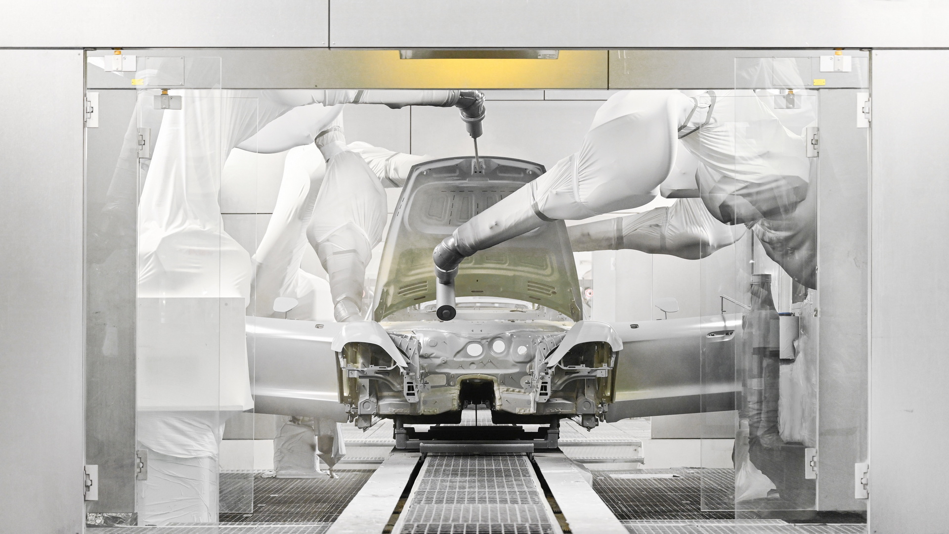 Porsche’s First Special Edition Taycan Celebrates Hockenheimring’s 90th Anniversary