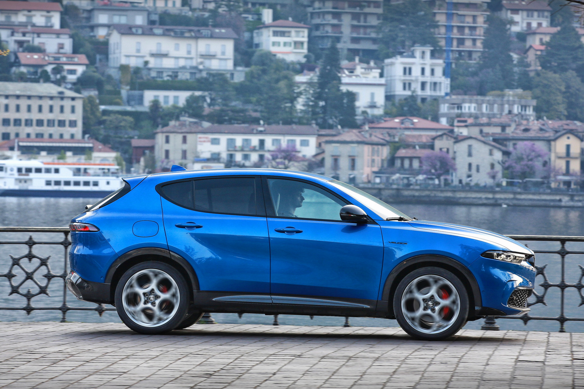 Get A Close Look At The 2023 Alfa Romeo Tonale In 90 New Images