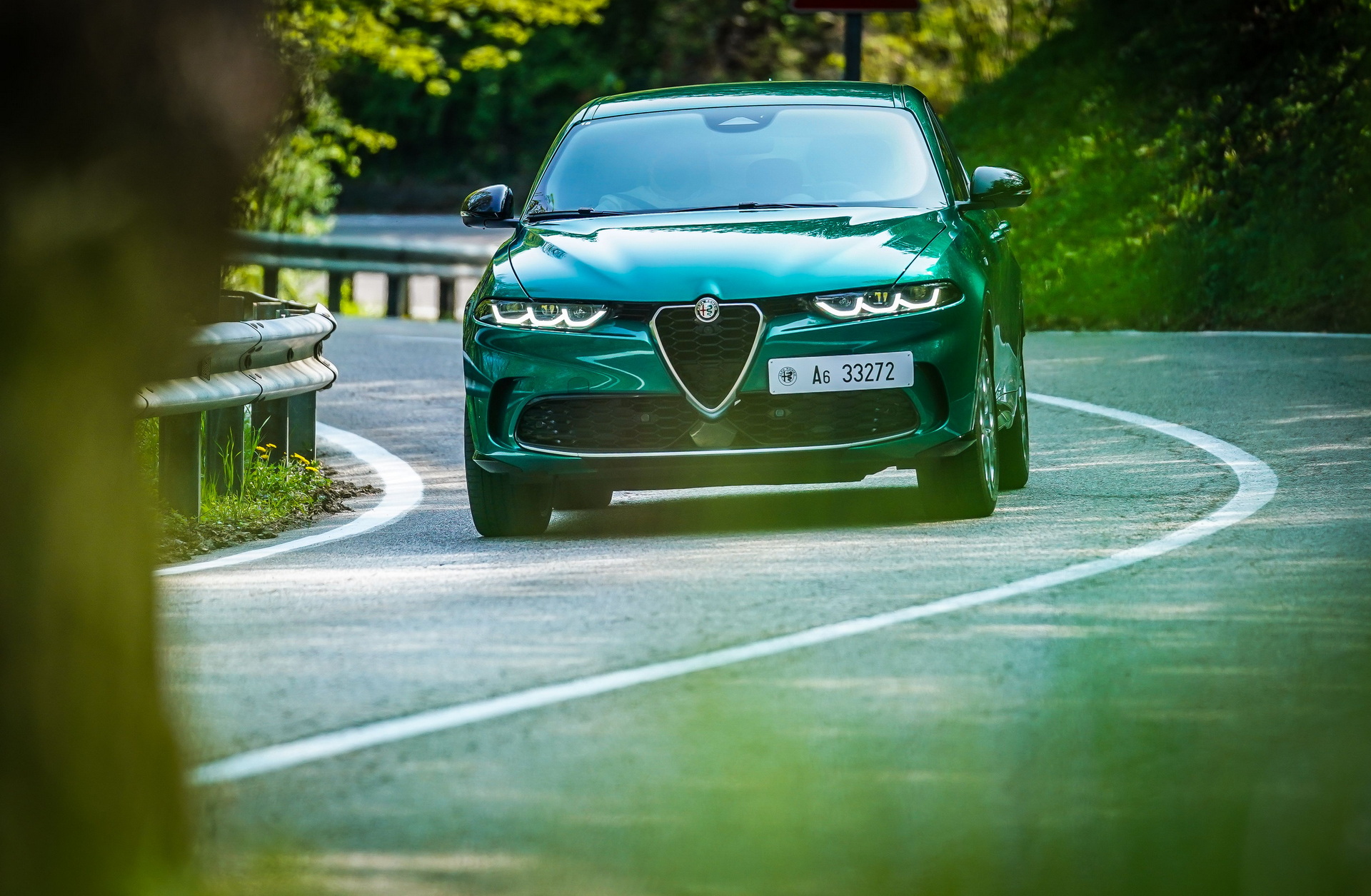 Get A Close Look At The 2023 Alfa Romeo Tonale In 90 New Images