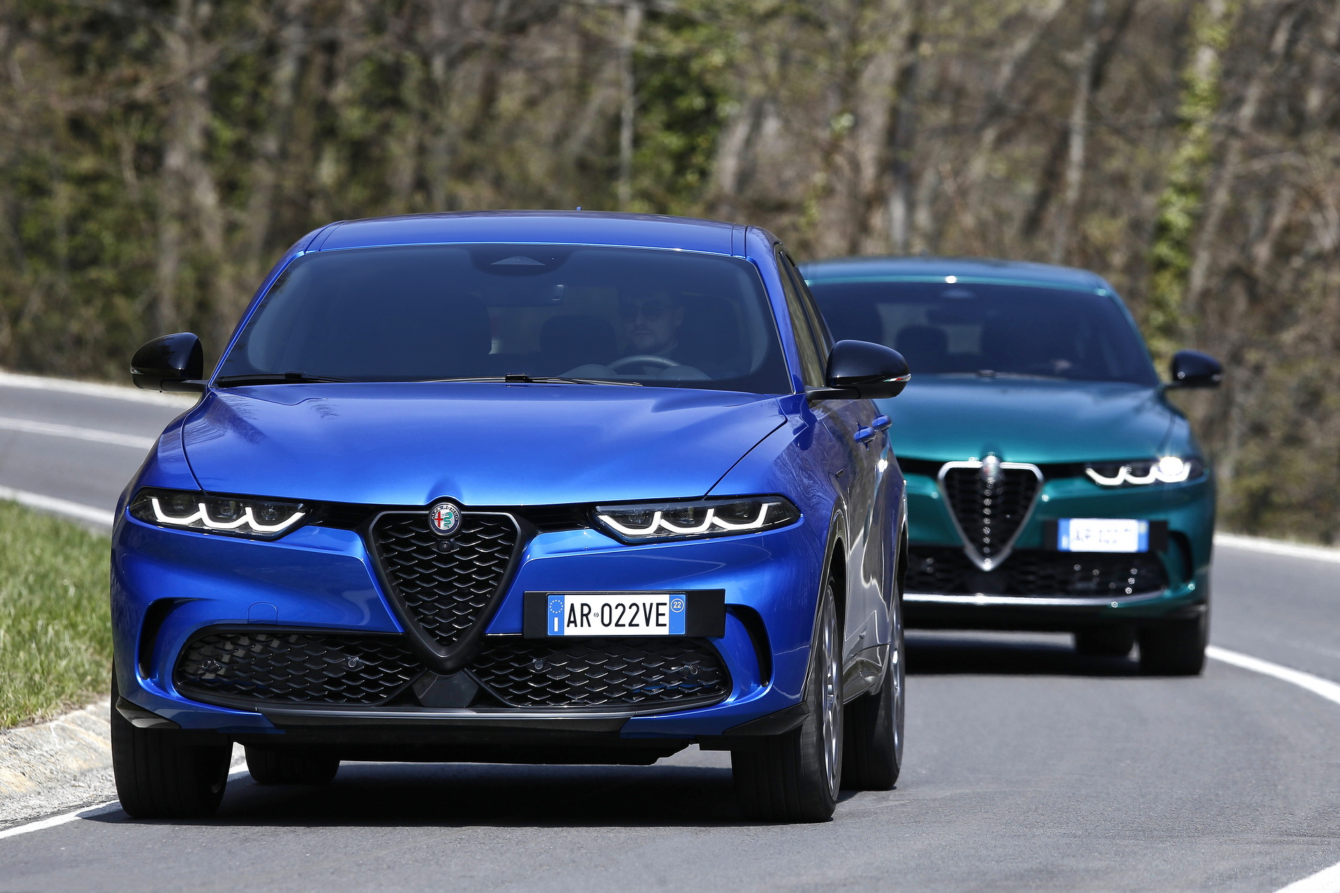 Get A Close Look At The 2023 Alfa Romeo Tonale In 90 New Images
