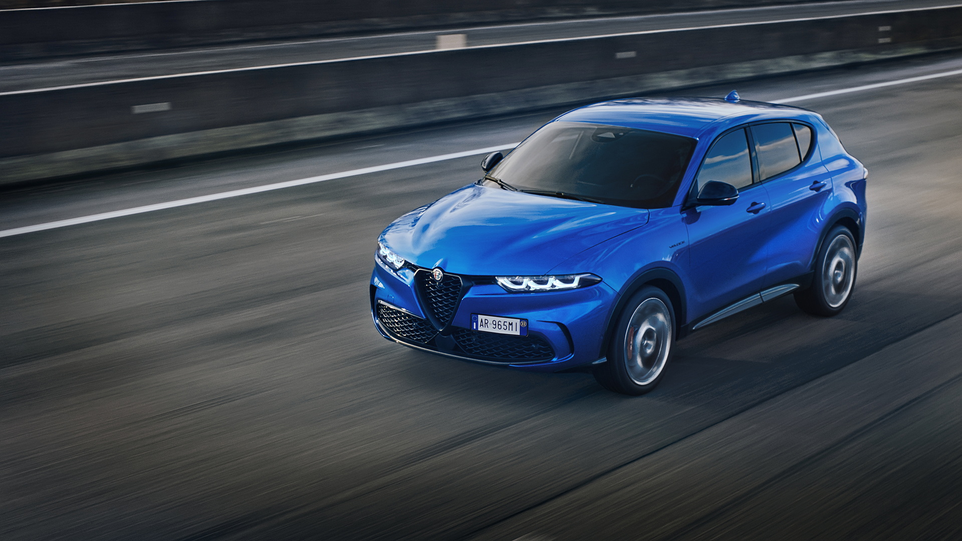 Get A Close Look At The 2023 Alfa Romeo Tonale In 90 New Images