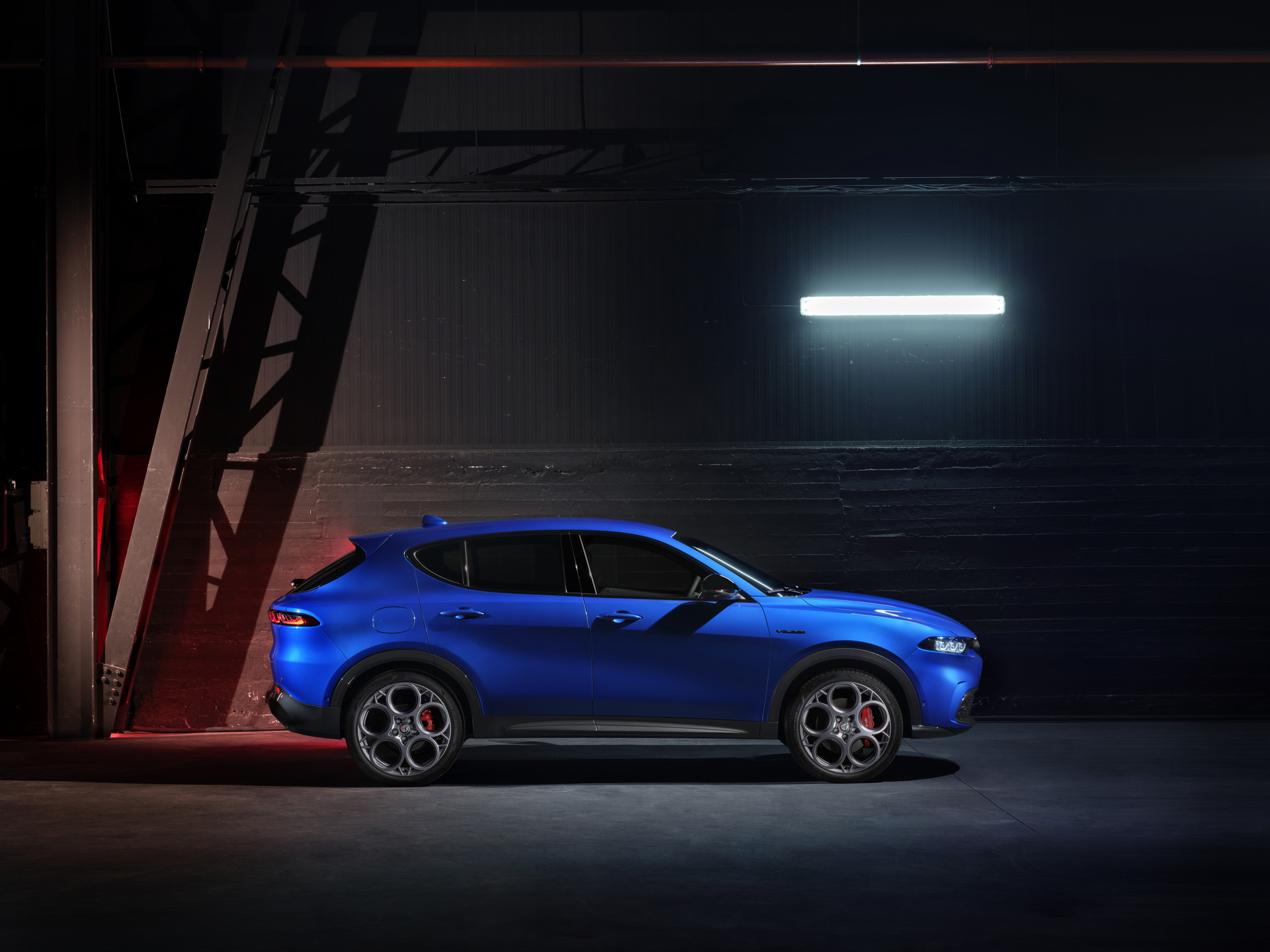 Get A Close Look At The 2023 Alfa Romeo Tonale In 90 New Images