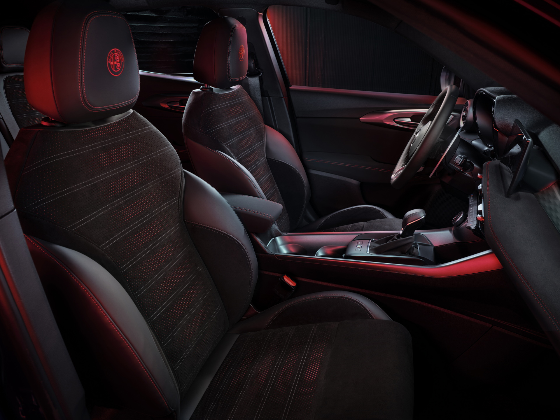 Get A Close Look At The 2023 Alfa Romeo Tonale In 90 New Images