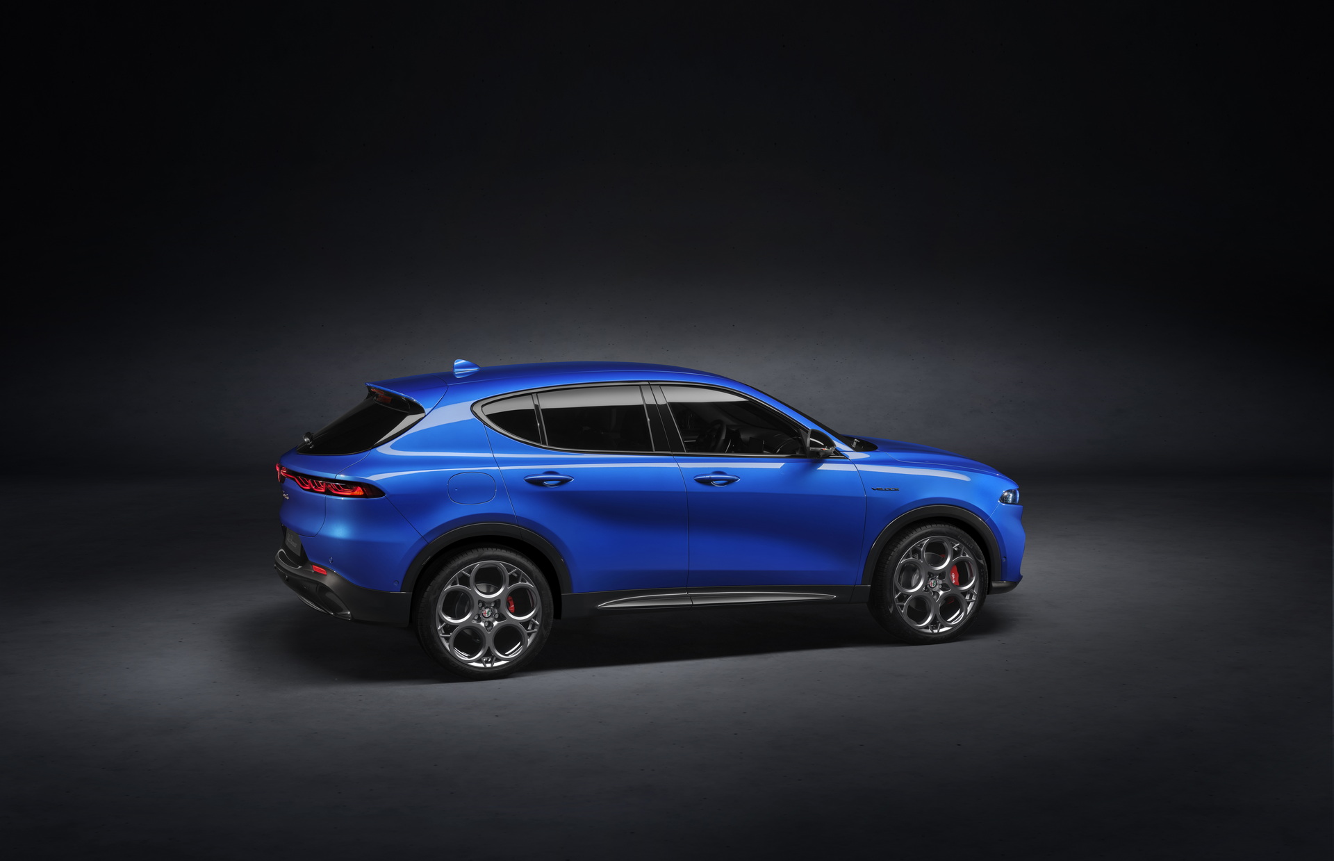 Get A Close Look At The 2023 Alfa Romeo Tonale In 90 New Images