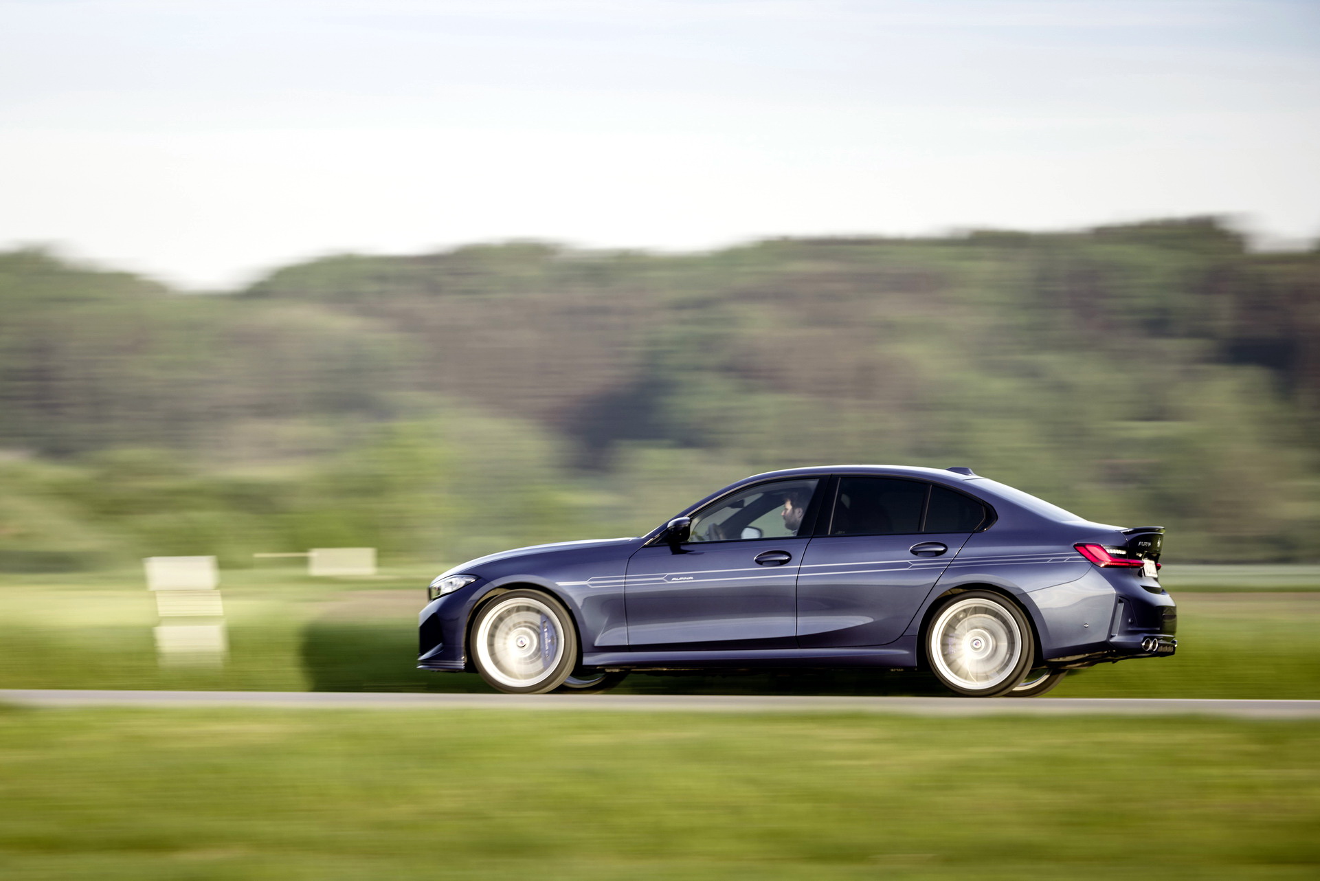 ALPINA Seasons The 2023 BMW 3-Series Facelift With A Lot Of Lust