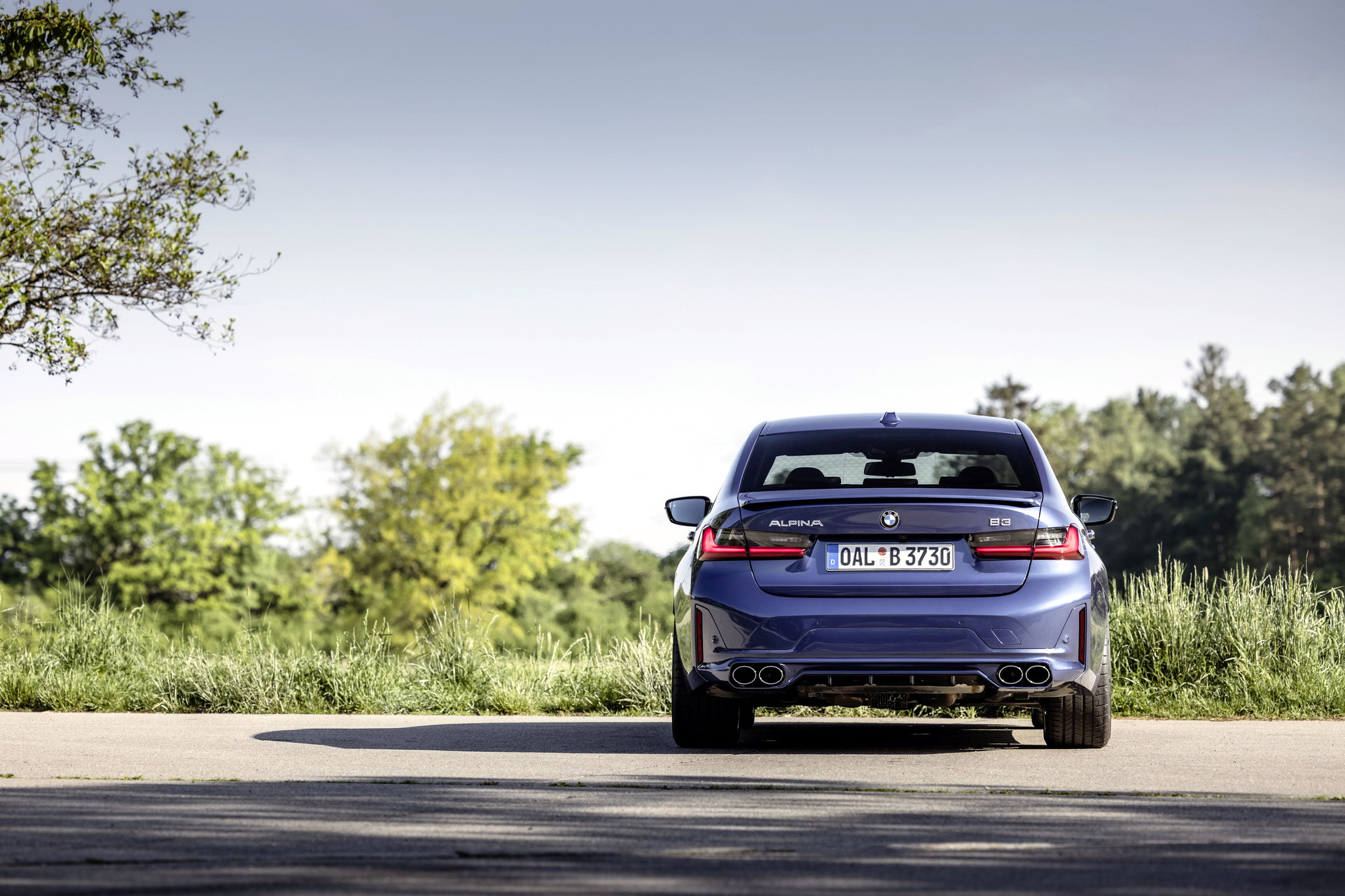 ALPINA Seasons The 2023 BMW 3-Series Facelift With A Lot Of Lust