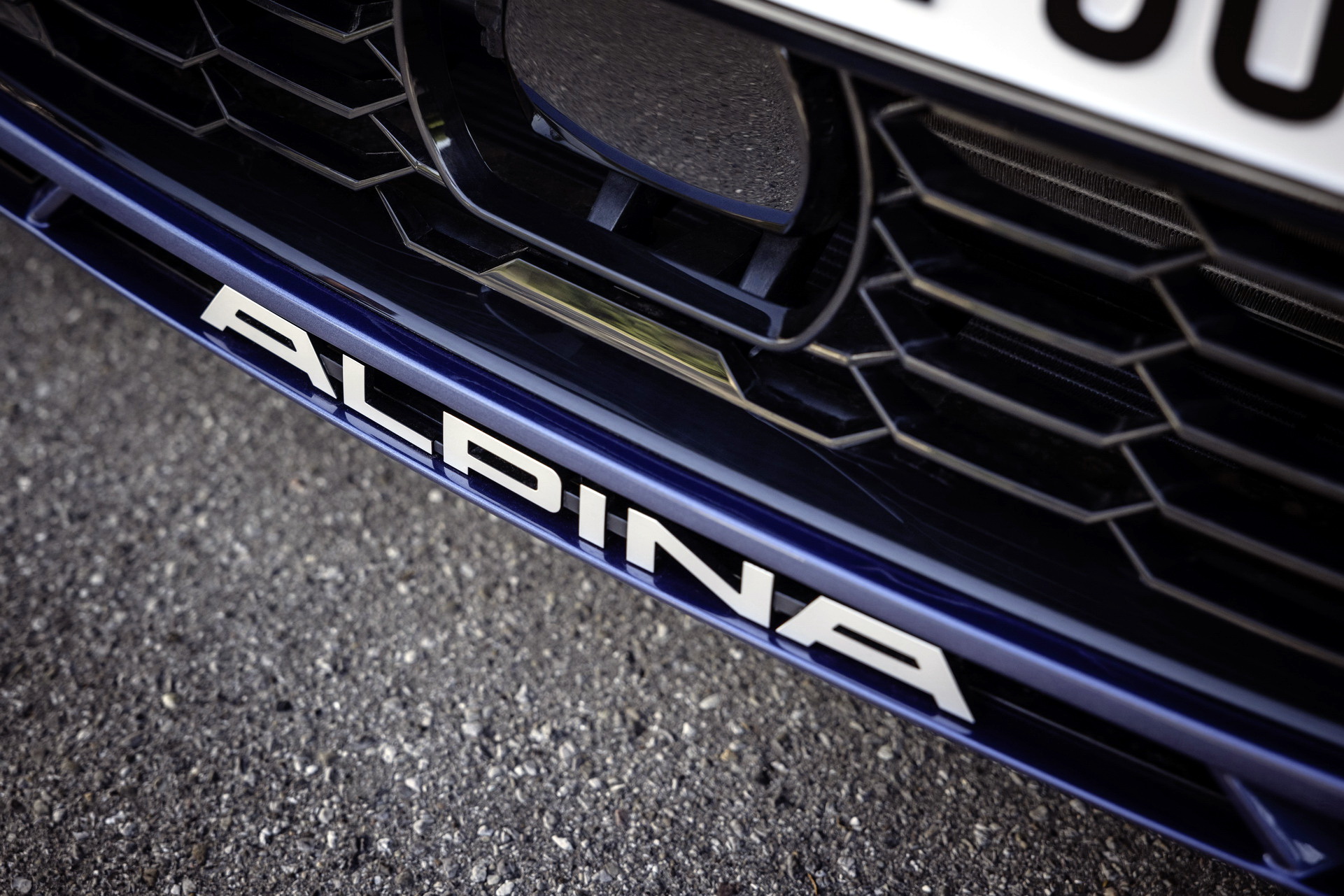 ALPINA Seasons The 2023 BMW 3-Series Facelift With A Lot Of Lust