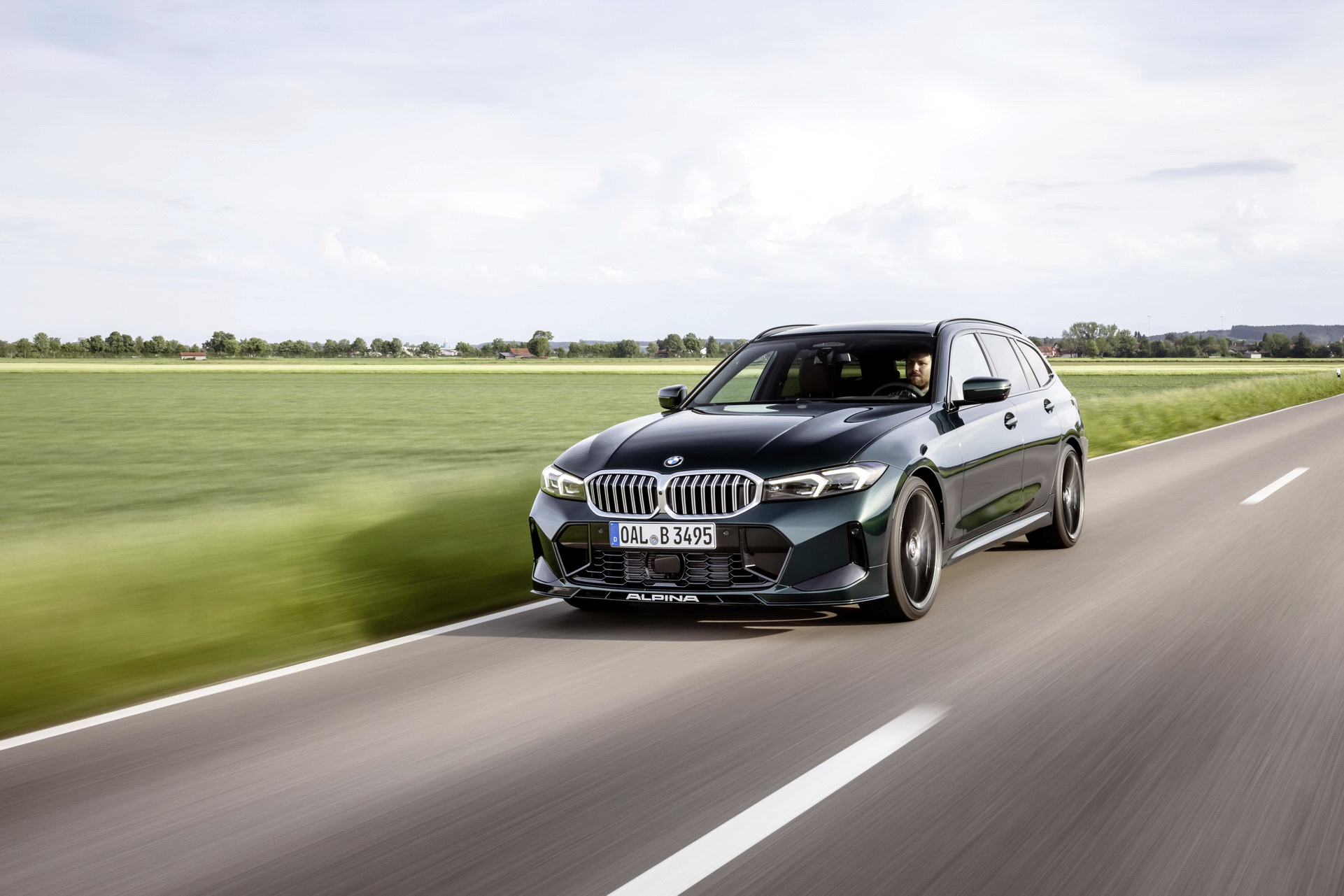 ALPINA Seasons The 2023 BMW 3-Series Facelift With A Lot Of Lust