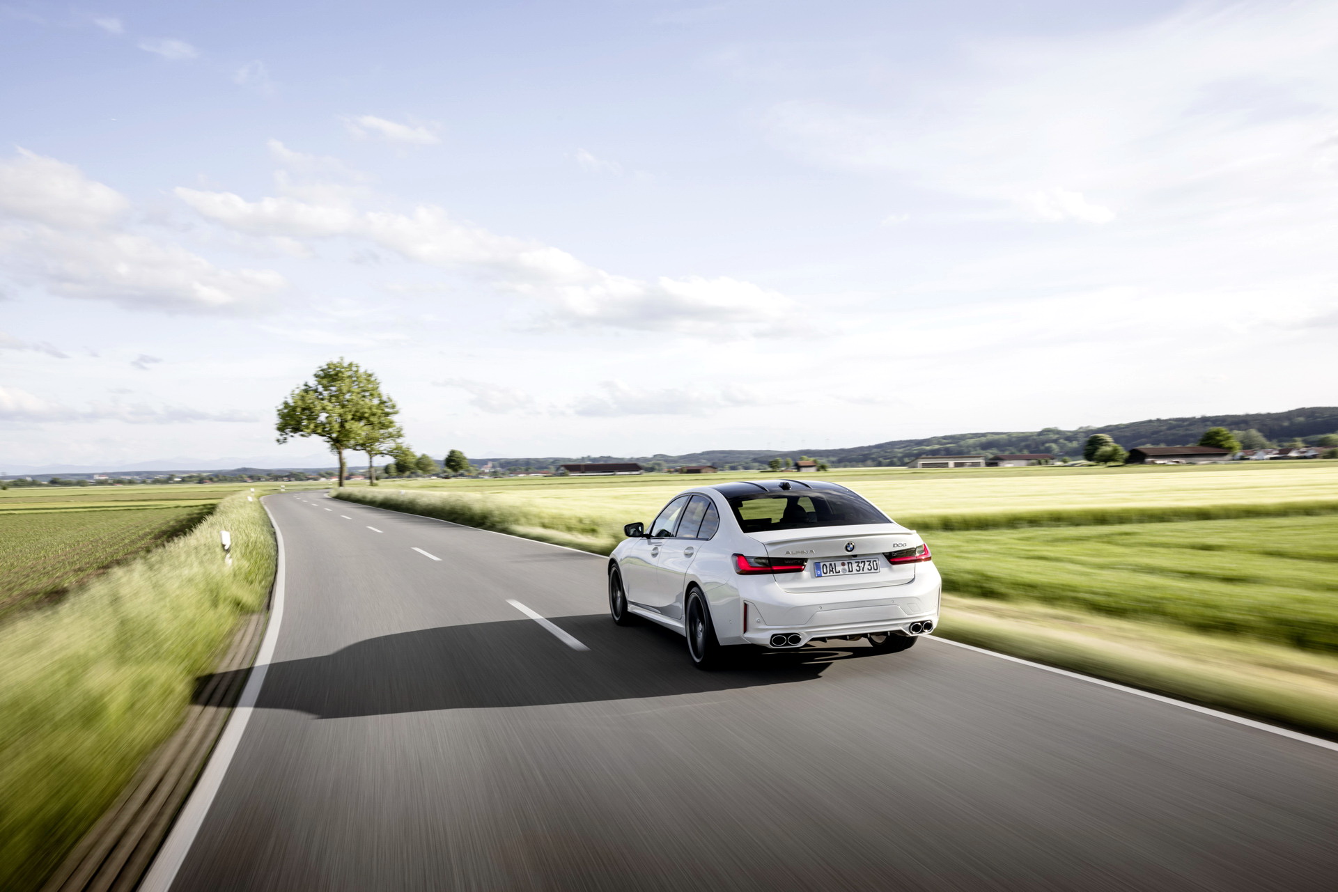 ALPINA Seasons The 2023 BMW 3-Series Facelift With A Lot Of Lust