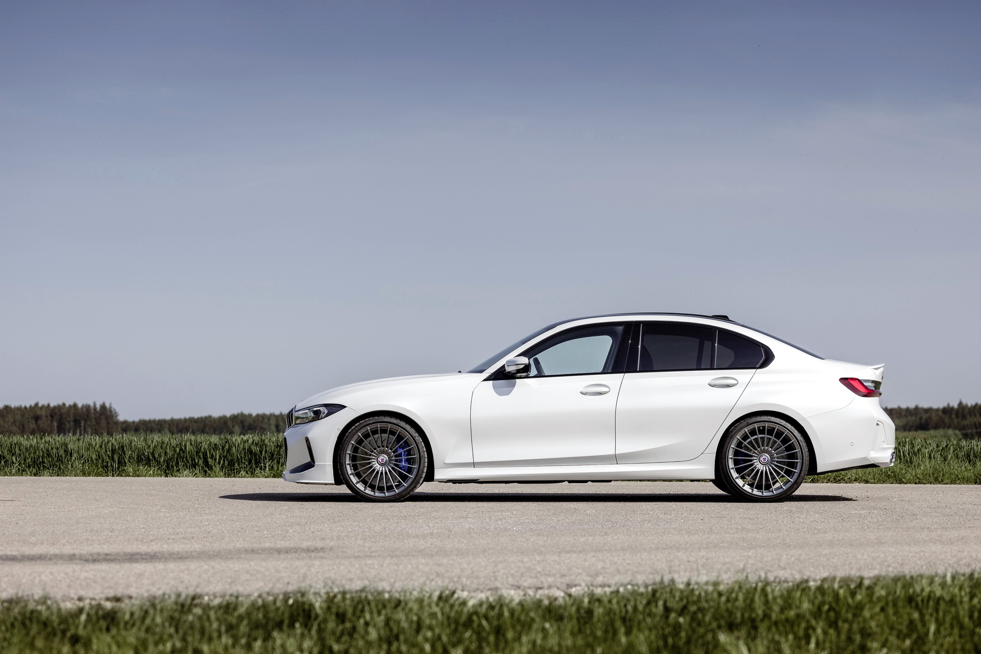 ALPINA Seasons The 2023 BMW 3-Series Facelift With A Lot Of Lust