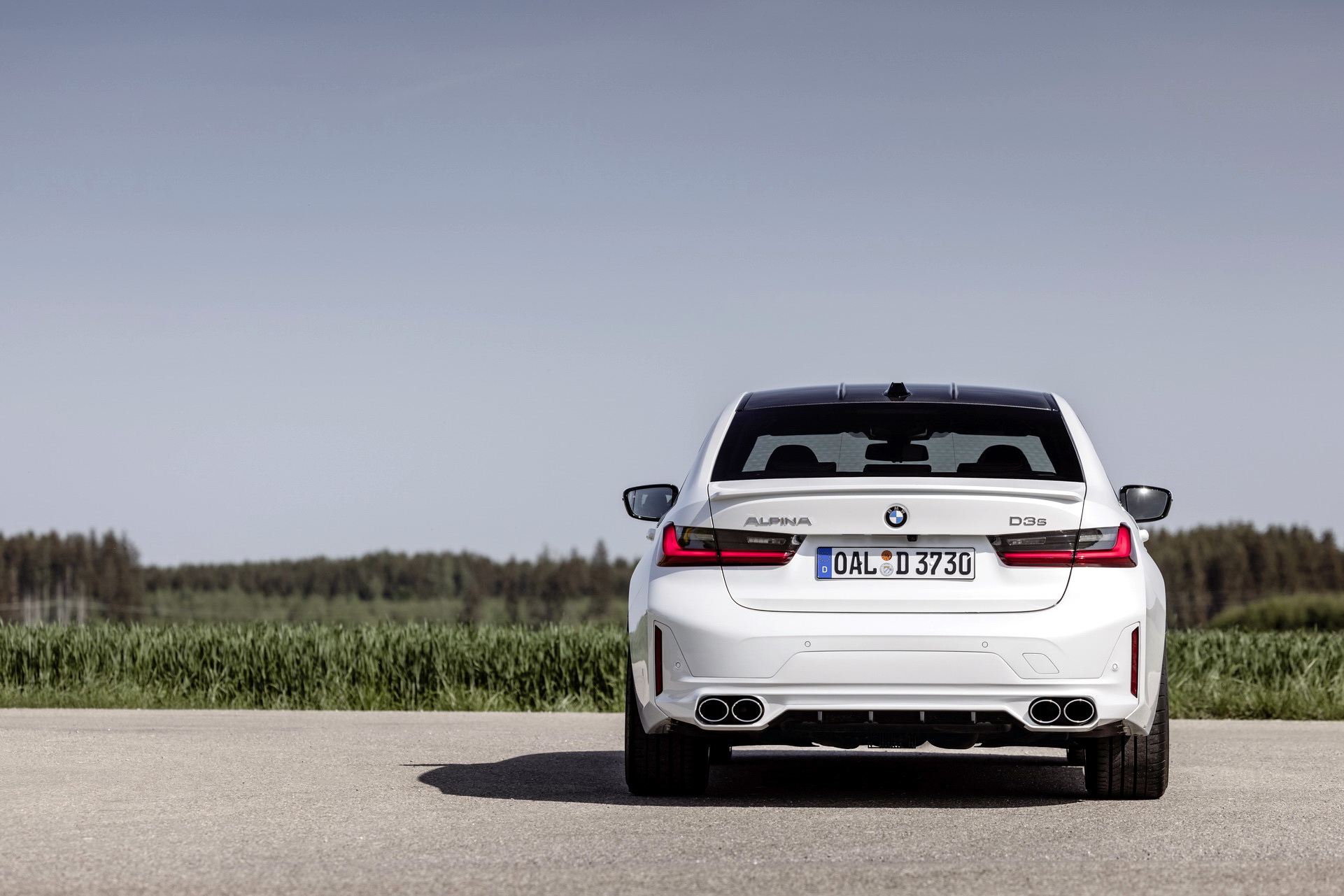 ALPINA Seasons The 2023 BMW 3-Series Facelift With A Lot Of Lust