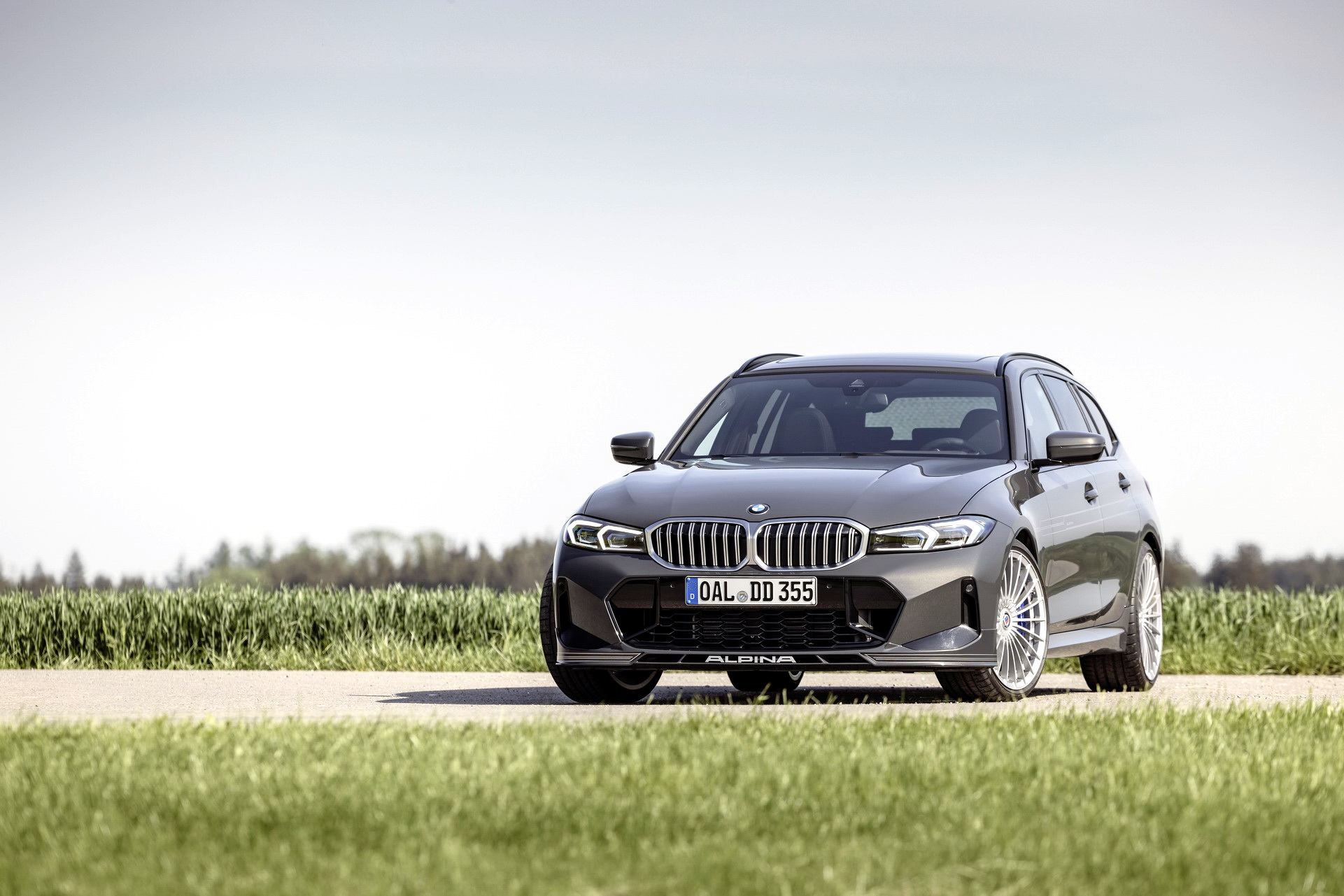 ALPINA Seasons The 2023 BMW 3-Series Facelift With A Lot Of Lust