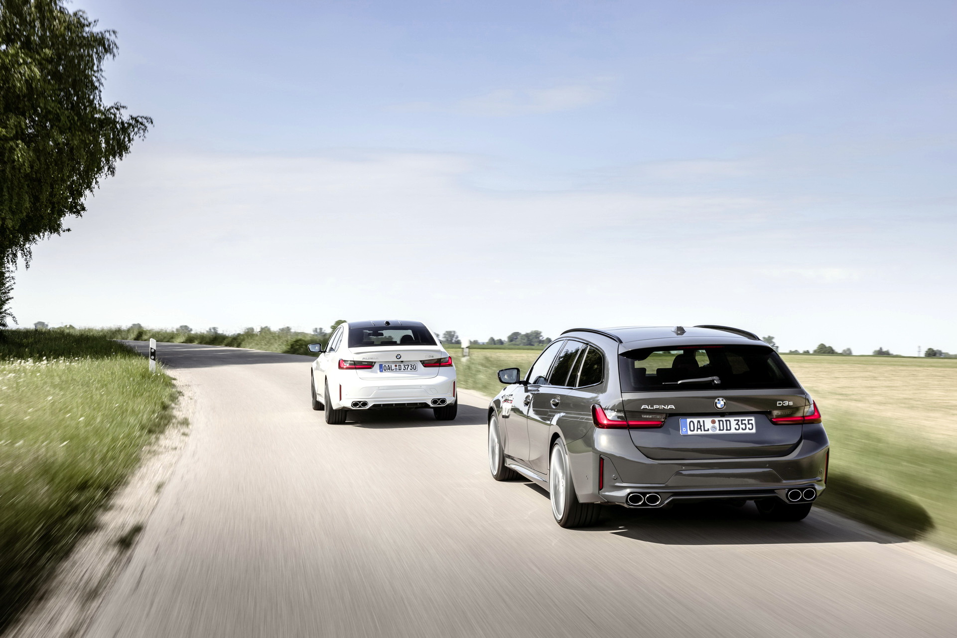 ALPINA Seasons The 2023 BMW 3-Series Facelift With A Lot Of Lust