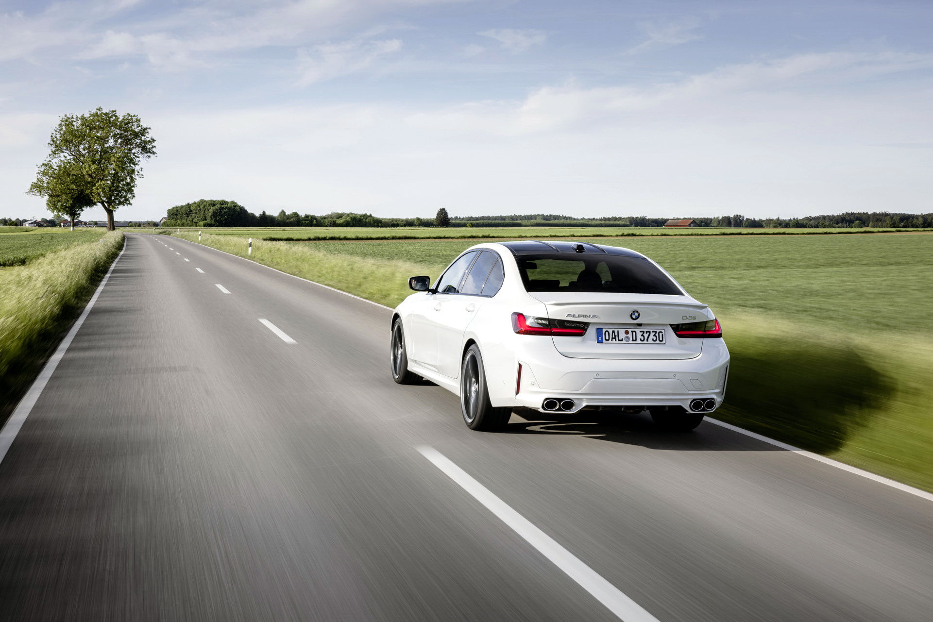 ALPINA Seasons The 2023 BMW 3-Series Facelift With A Lot Of Lust