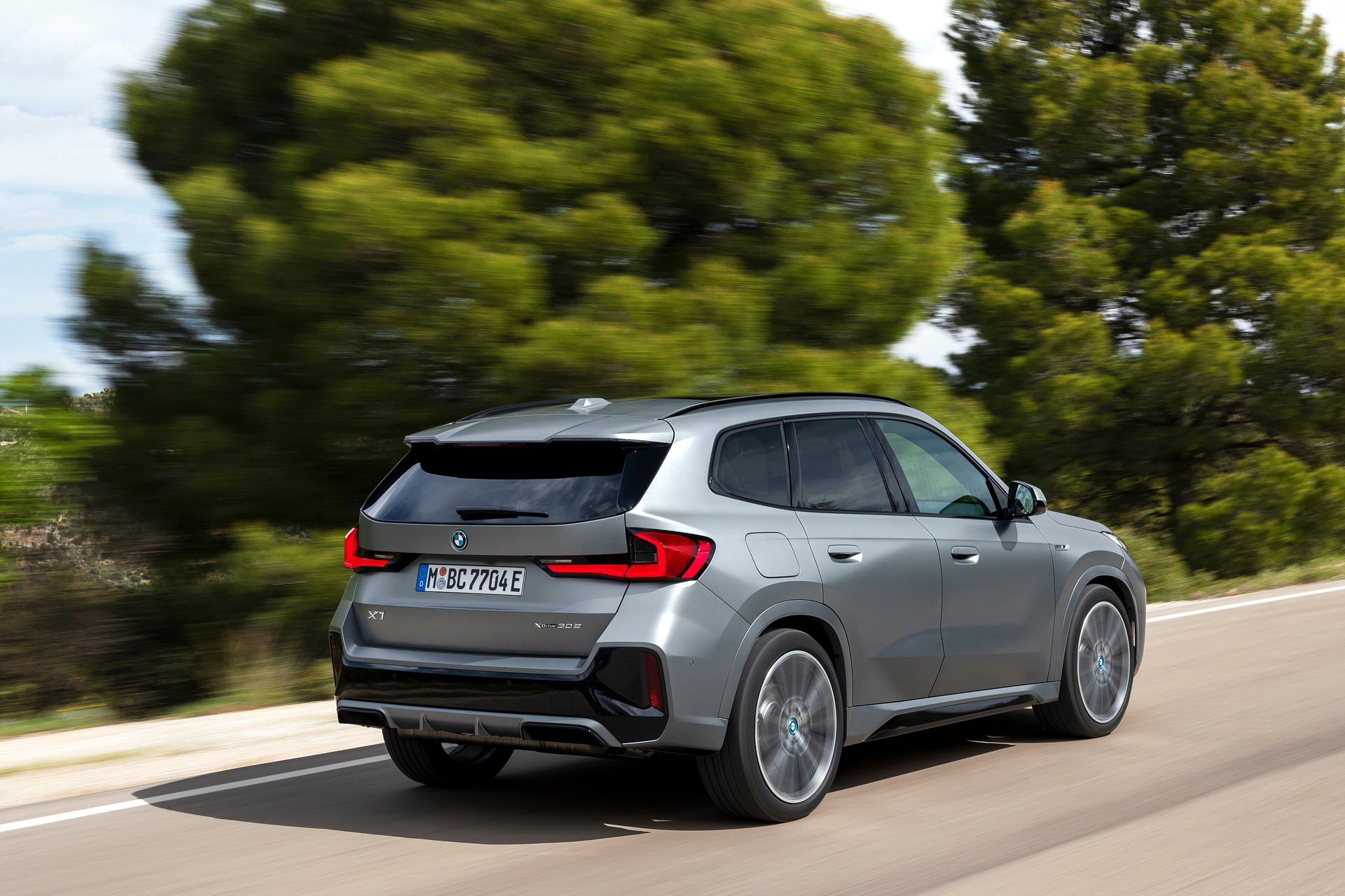 Electric 2023 BMW iX1 Has 313 HP And A 272-Mile Range, But It’s Not Coming To U.S.