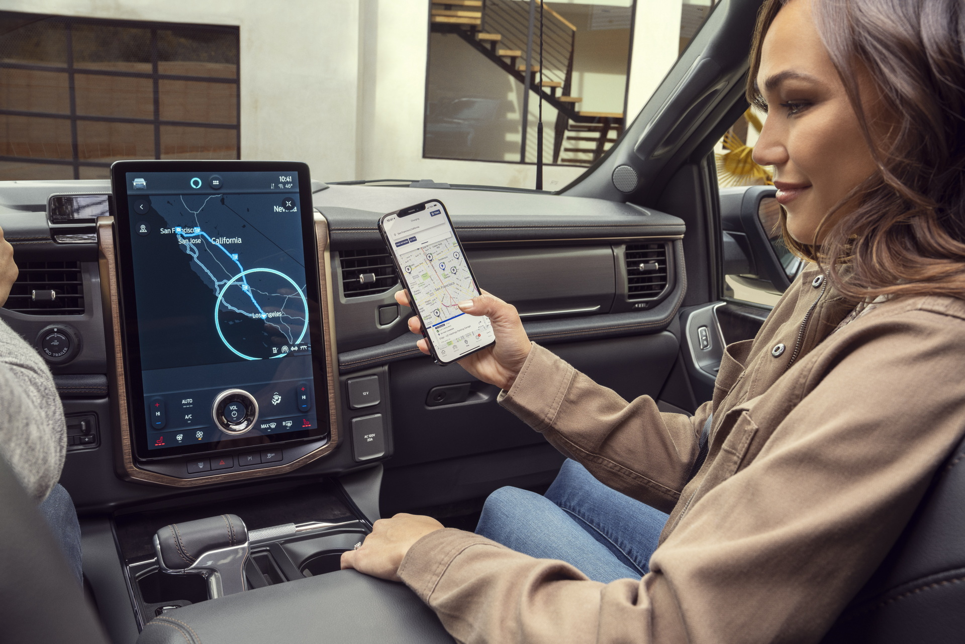 Ford F-150 Lightning Uses Onboard Scales To Measure Towing Range More Accurately