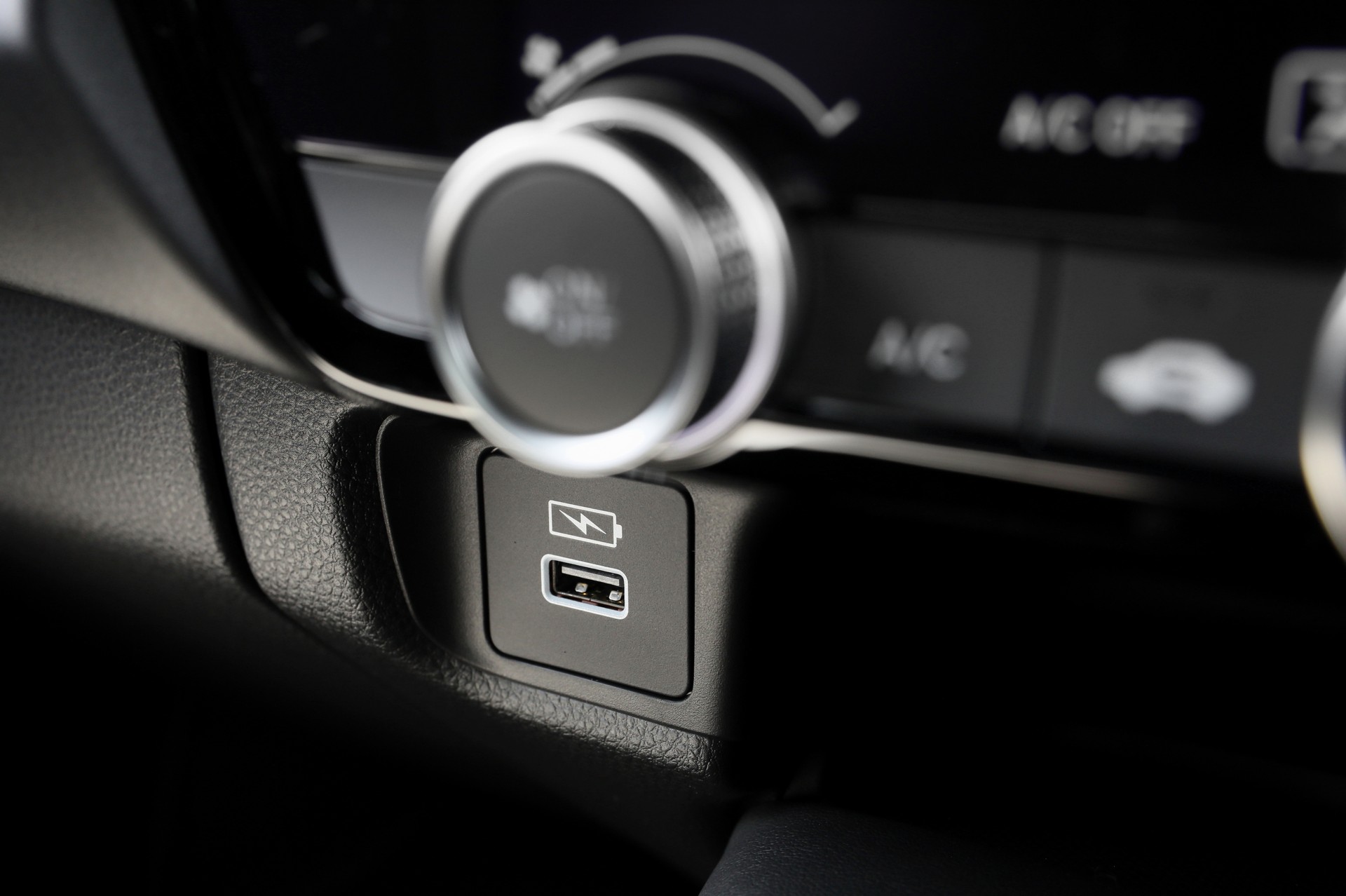 2022 Honda HR-V Detailed In 160 Photos In Australia Where It Costs More Than Mazda CX-30, Toyota C-HR