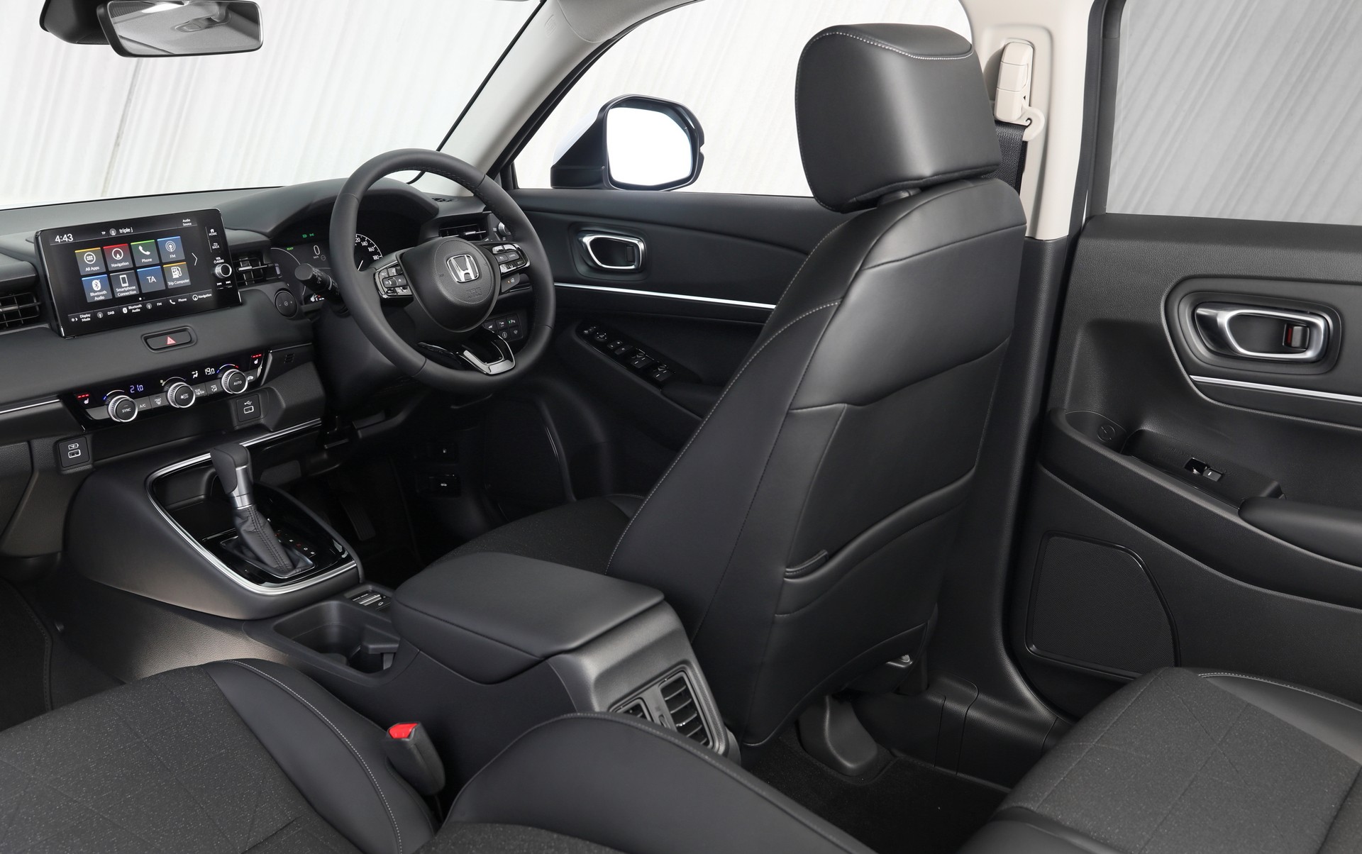 2022 Honda HR-V Detailed In 160 Photos In Australia Where It Costs More Than Mazda CX-30, Toyota C-HR