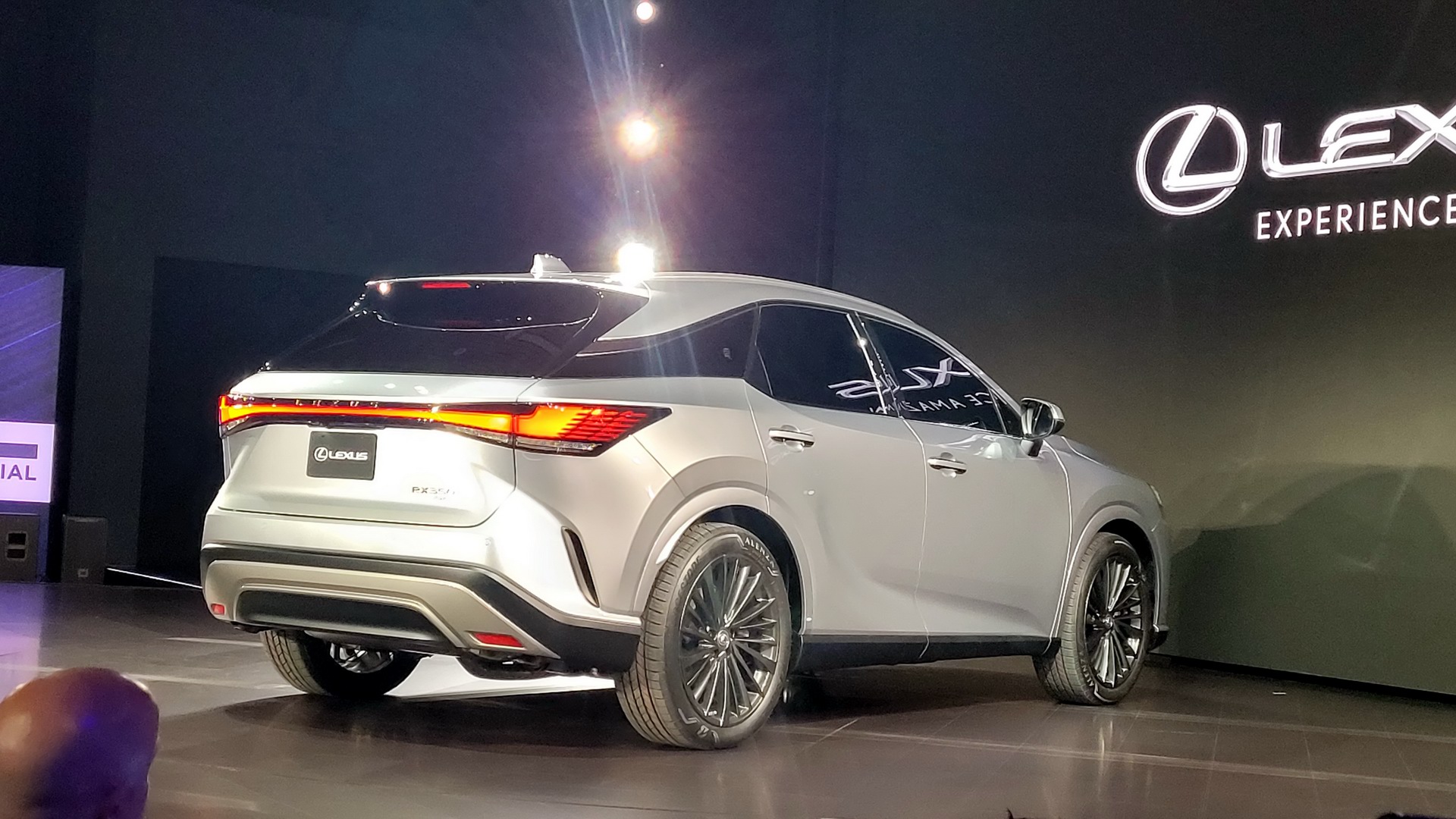 2023 Lexus RX Breaks Cover With Evolutionary Styling And A 367 HP Hybrid Powertrain