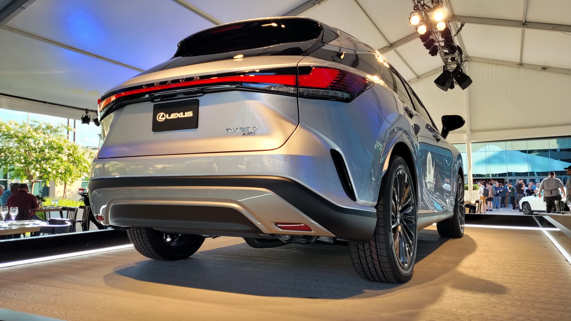 2023 Lexus RX Breaks Cover With Evolutionary Styling And A 367 HP Hybrid Powertrain