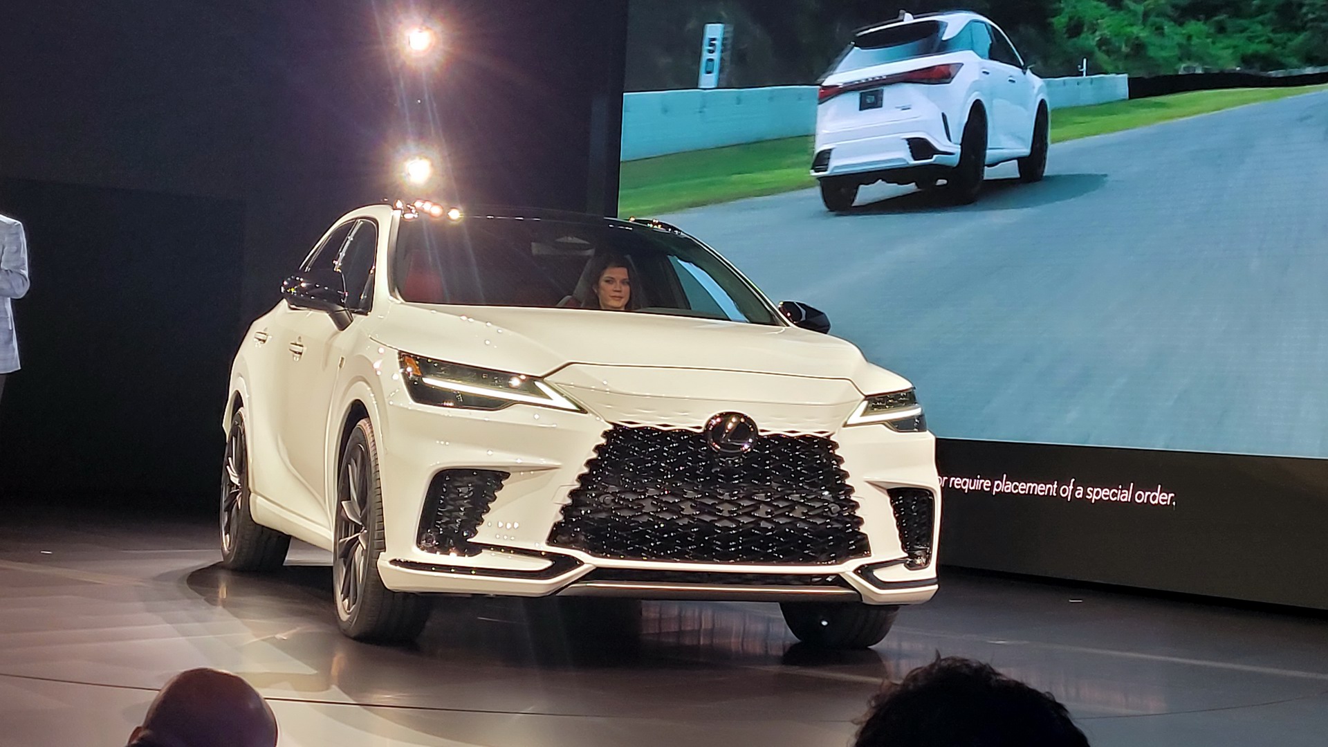 2023 Lexus RX Breaks Cover With Evolutionary Styling And A 367 HP Hybrid Powertrain