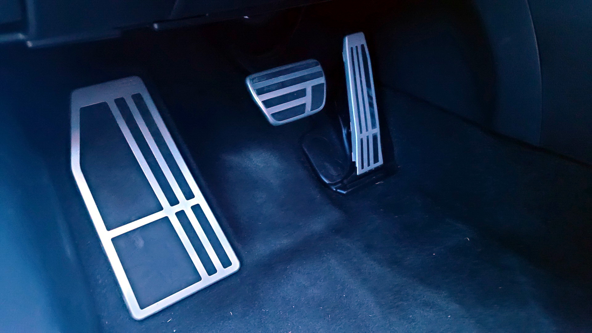 2023 Lexus RX Breaks Cover With Evolutionary Styling And A 367 HP Hybrid Powertrain