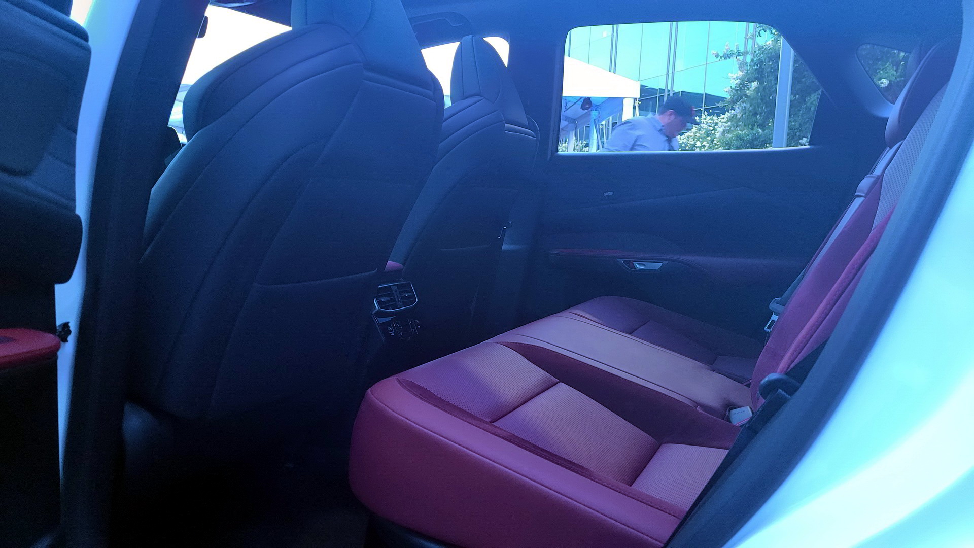 2023 Lexus RX Breaks Cover With Evolutionary Styling And A 367 HP Hybrid Powertrain