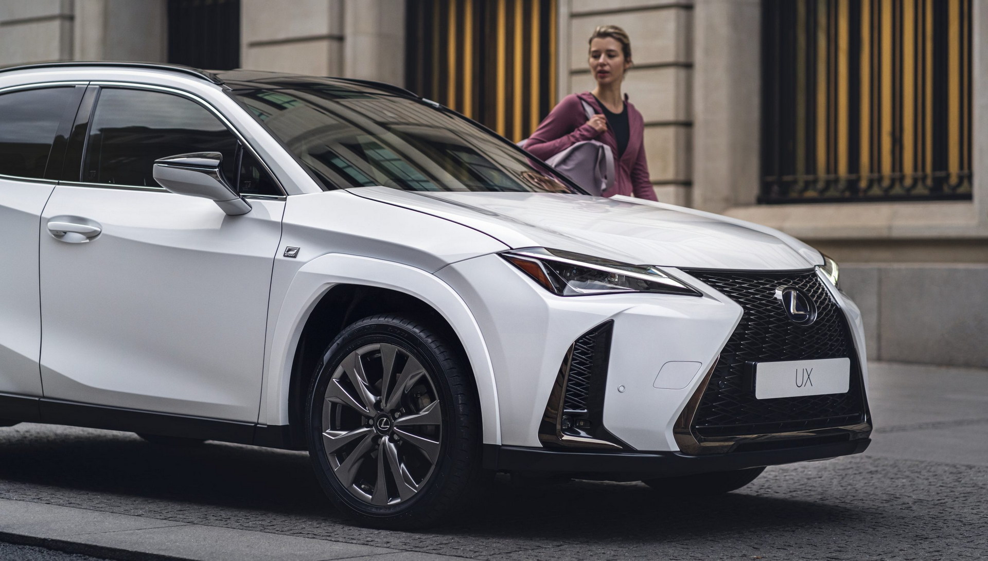 2023 Lexus UX Goes Hybrid-Only, Gets Infotainment And Chassis Upgrades