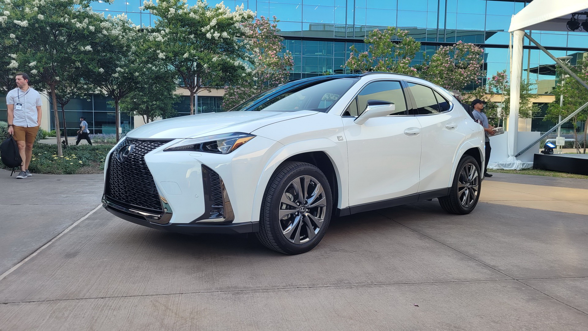 2023 Lexus UX Goes Hybrid-Only, Gets Infotainment And Chassis Upgrades