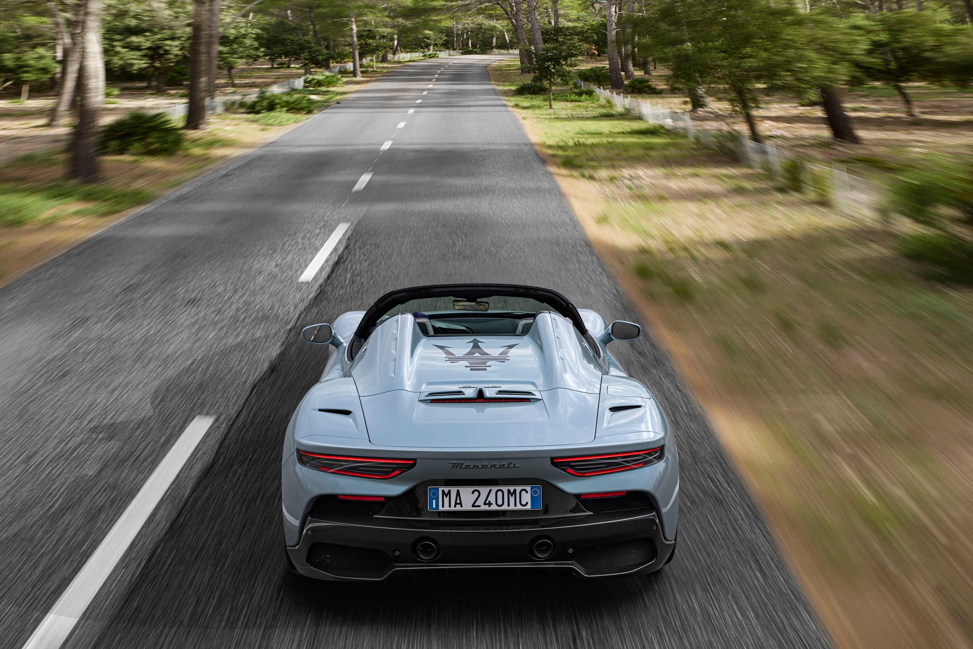 2023 Maserati MC20 Cielo Spyder Gets Retractable Glass Roof That Changes From Clear To Fully Opaque